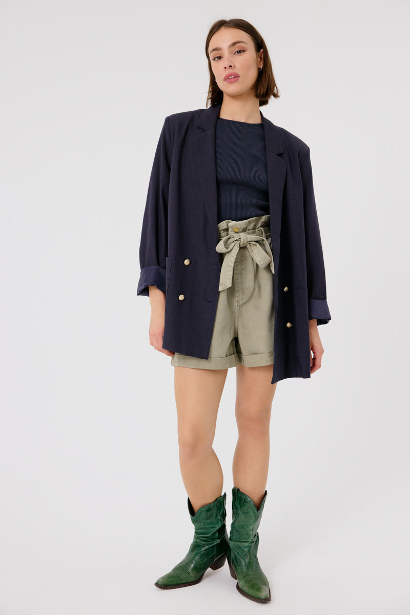Veste Anthynea à manches longues col tailleur coupe droite, ARTLOVE