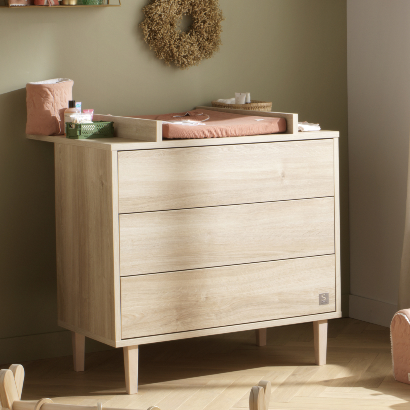 Commode 3 tiroirs pieds bois, SAUTHON