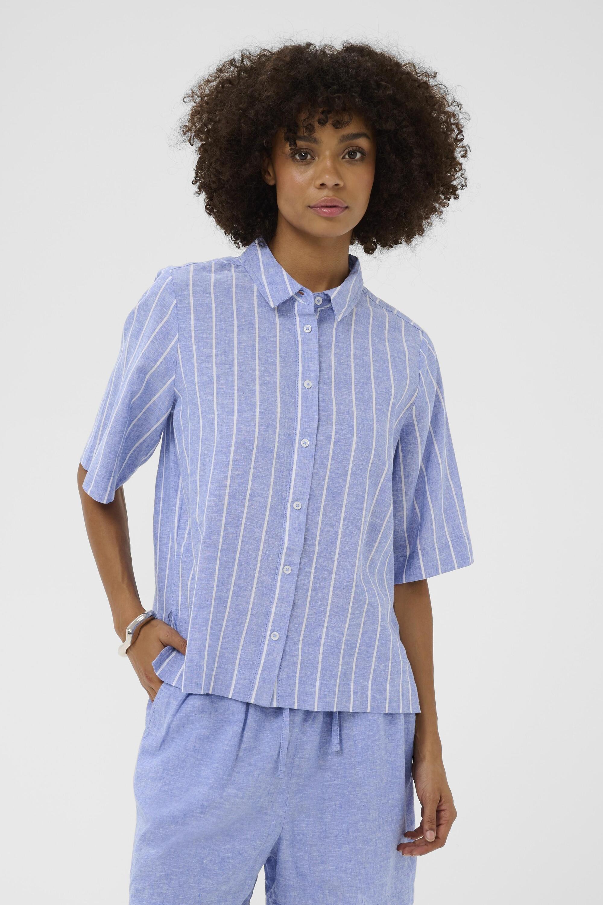 Chemise à manches courtes, CULTURE