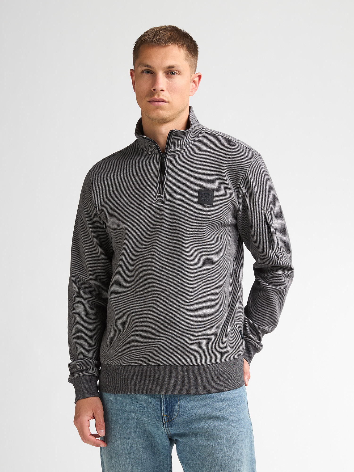 Pull zippé à col montant esprit utilitaire steelhall, PETROL INDUSTRIES
