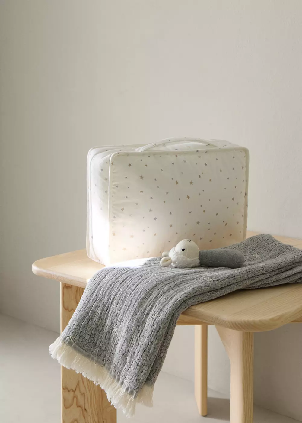 Sac de maternité imprimé étoiles, MANGO HOME