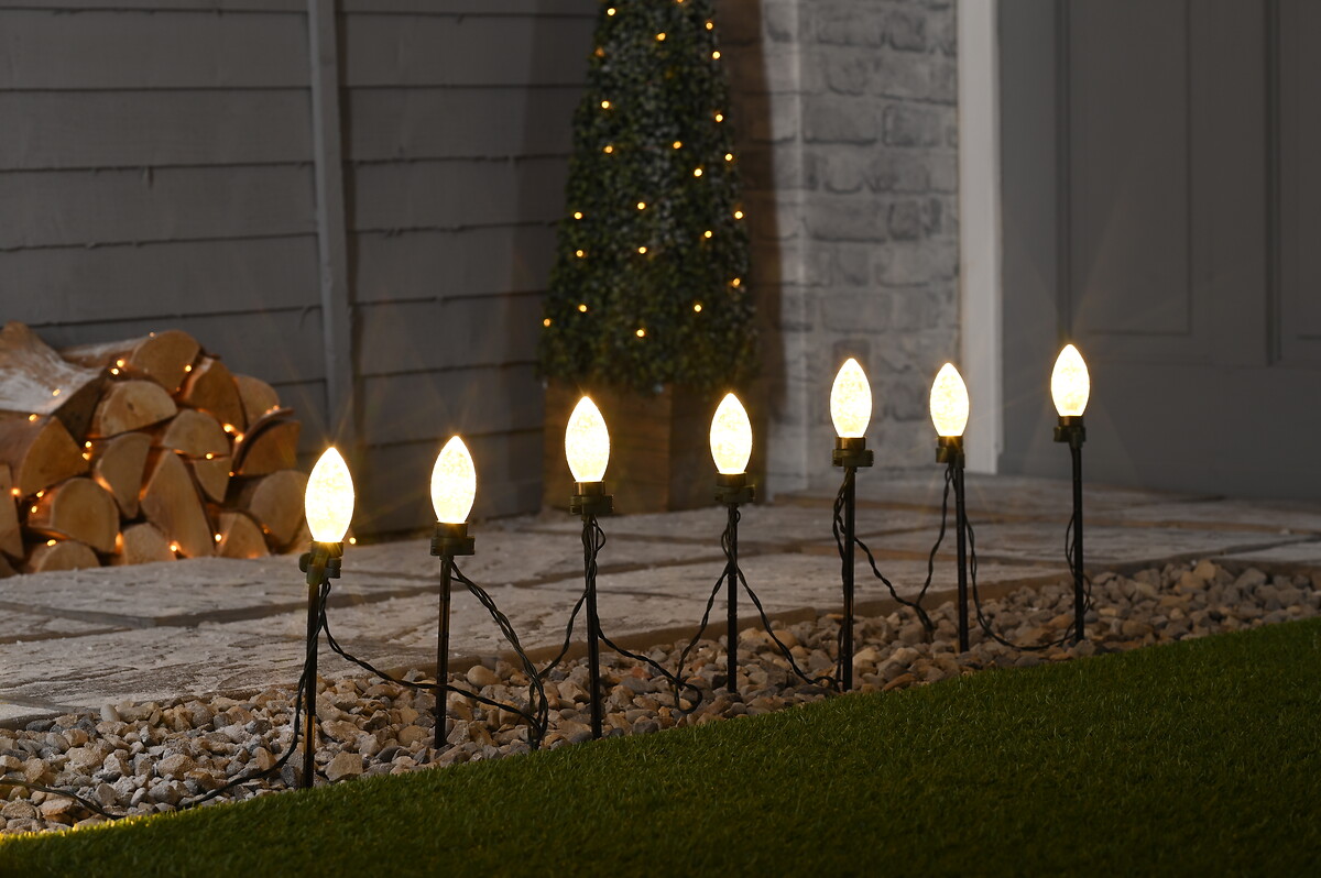 8m Colour-Changing Bubble Cone Garden Lights, SO'HOME