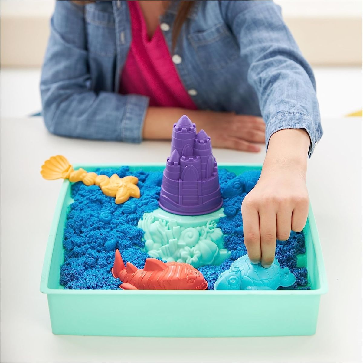 Coffret château-bac a sable 454 g kinetic sand (assort) multicolore Spin  Master