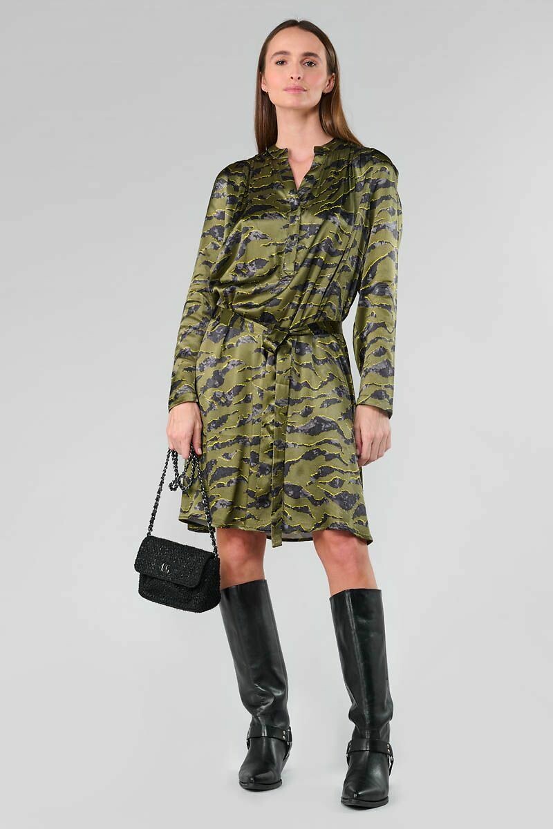 Robe satinee imprimee kaki Le Temps Des Cerises La Redoute