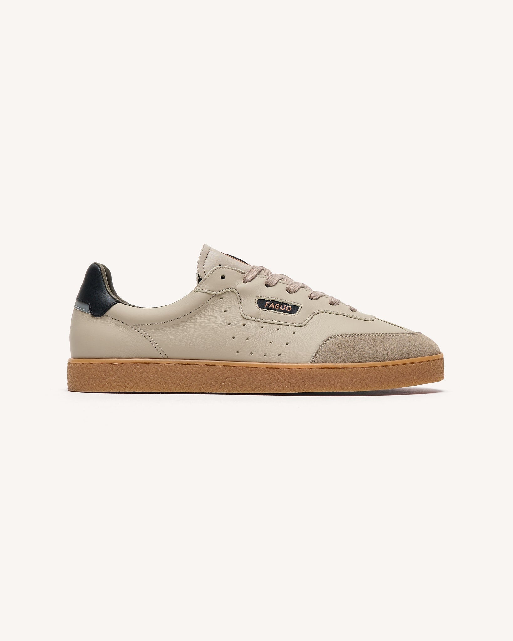 Baskets basses en cuir, FAGUO