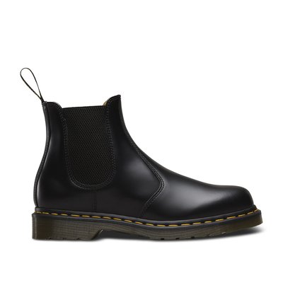 2976 YS Smooth Chelsea Boots in Leather DR. MARTENS