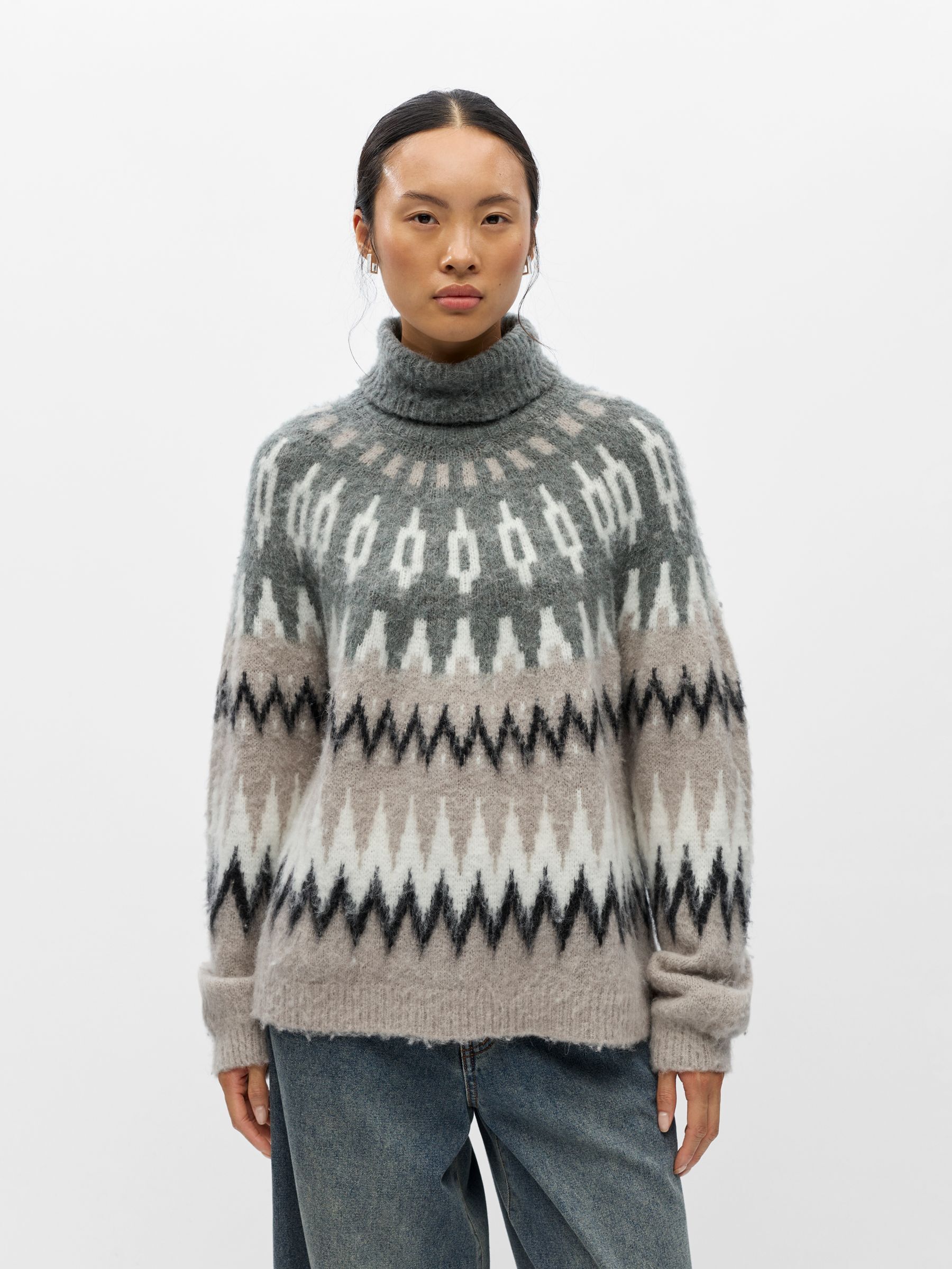 Pull En Maille, OBJECT