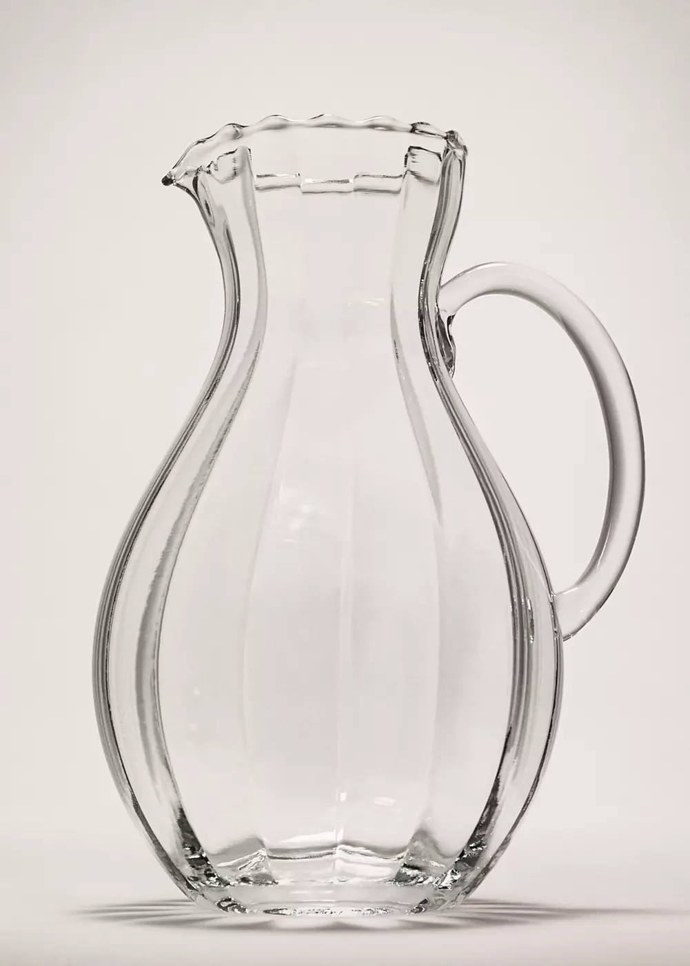 Carafe en verre irrégulière, MANGO HOME