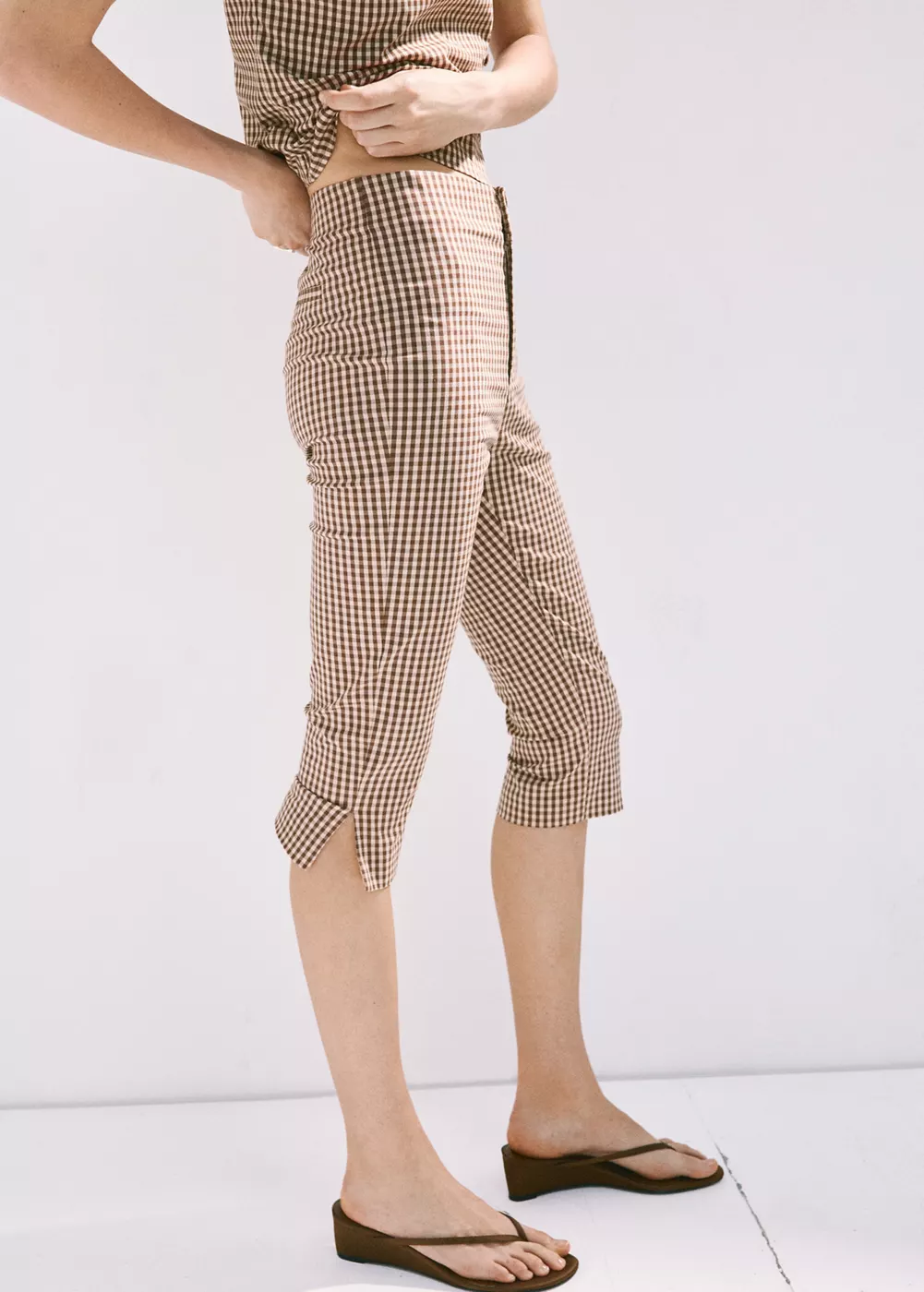 Pantalon capri à carreaux vichy, MANGO