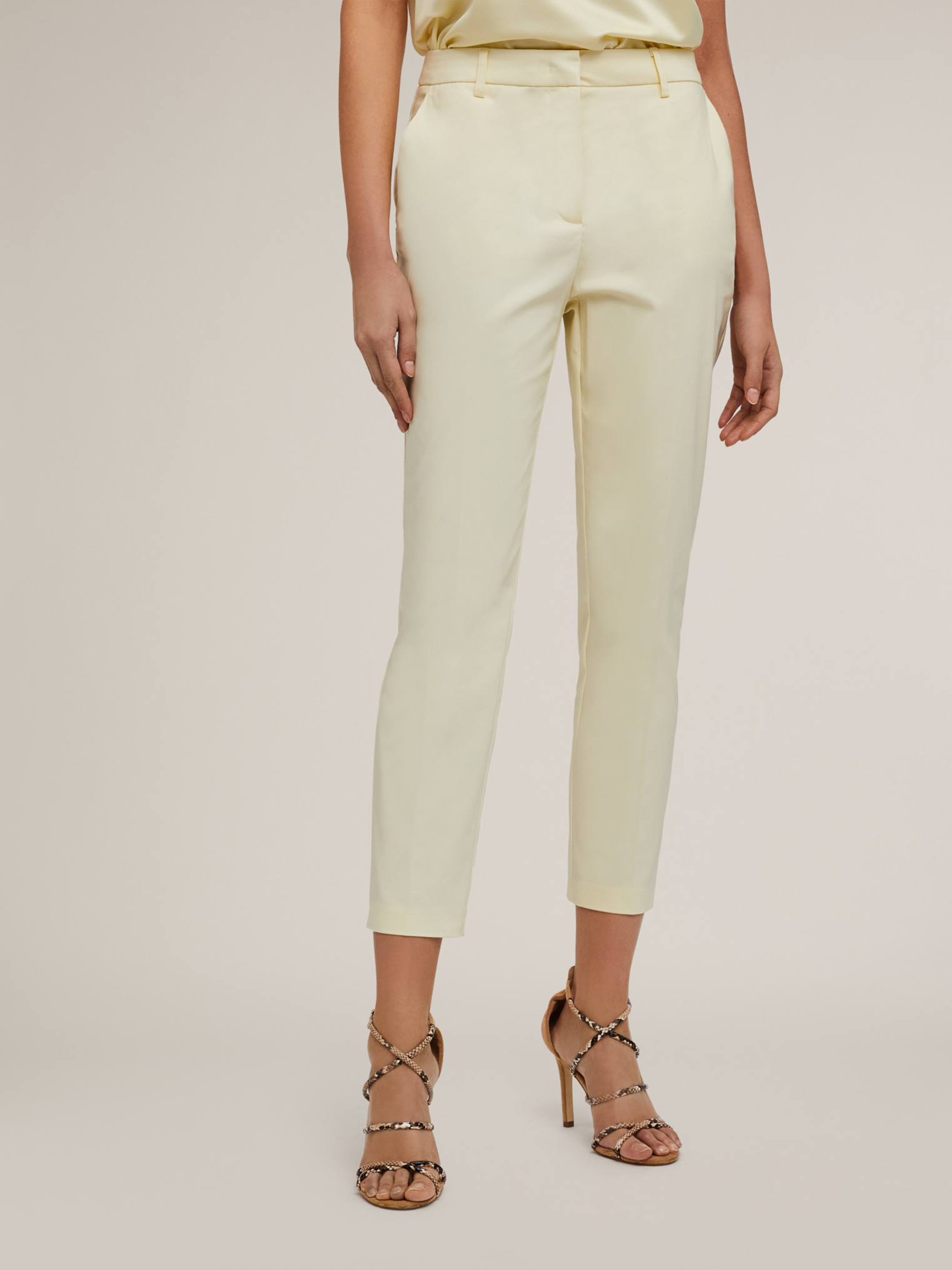 Pantalon regular en tissu technique, MOTIVI