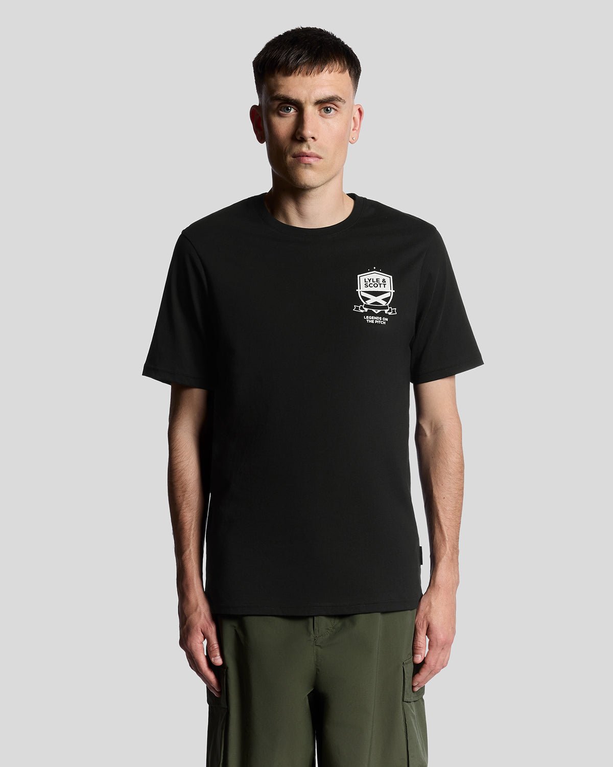 T-shirt graphique terrain de football, LYLE & SCOTT