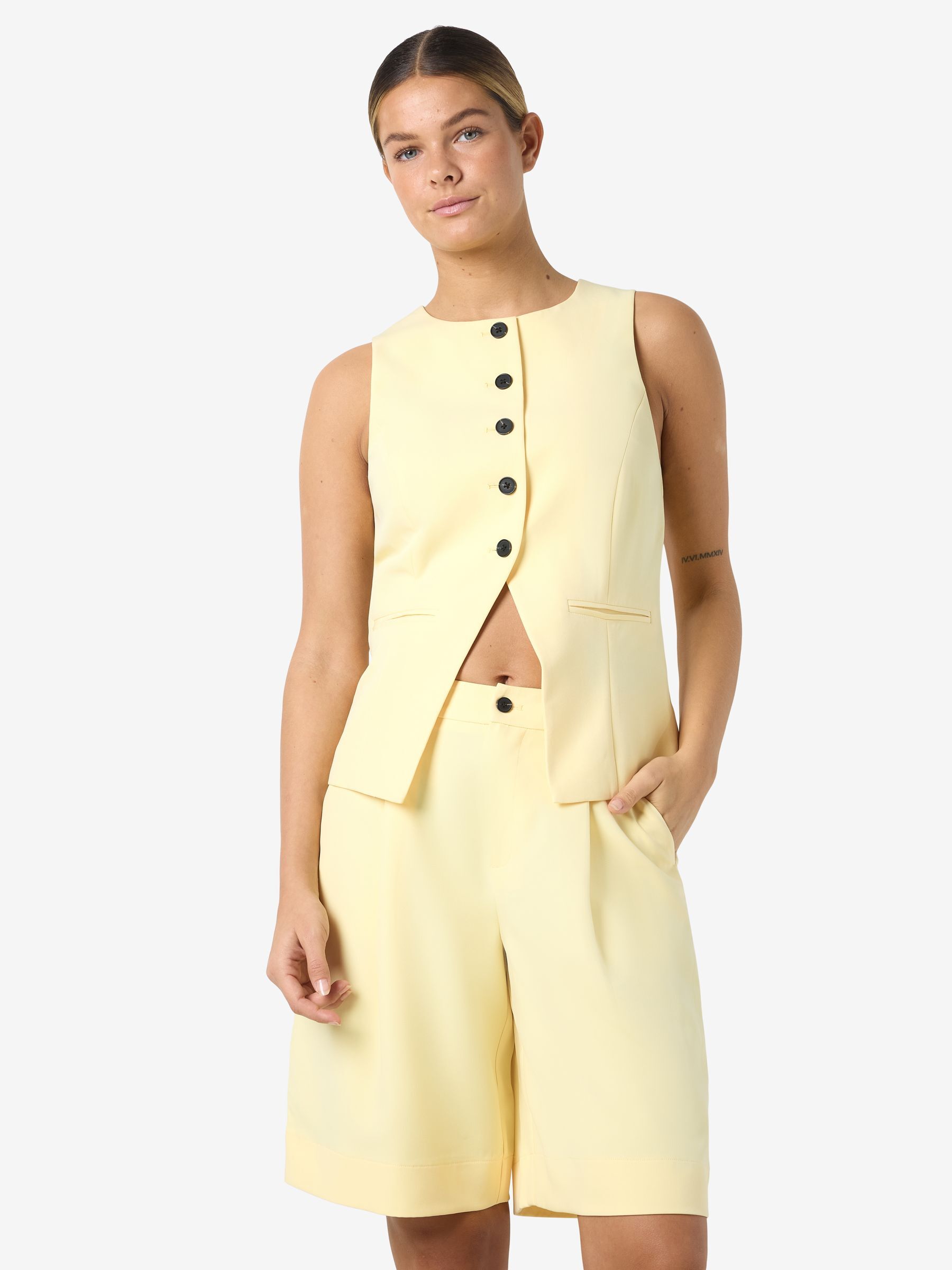 Gilet, NOISY MAY