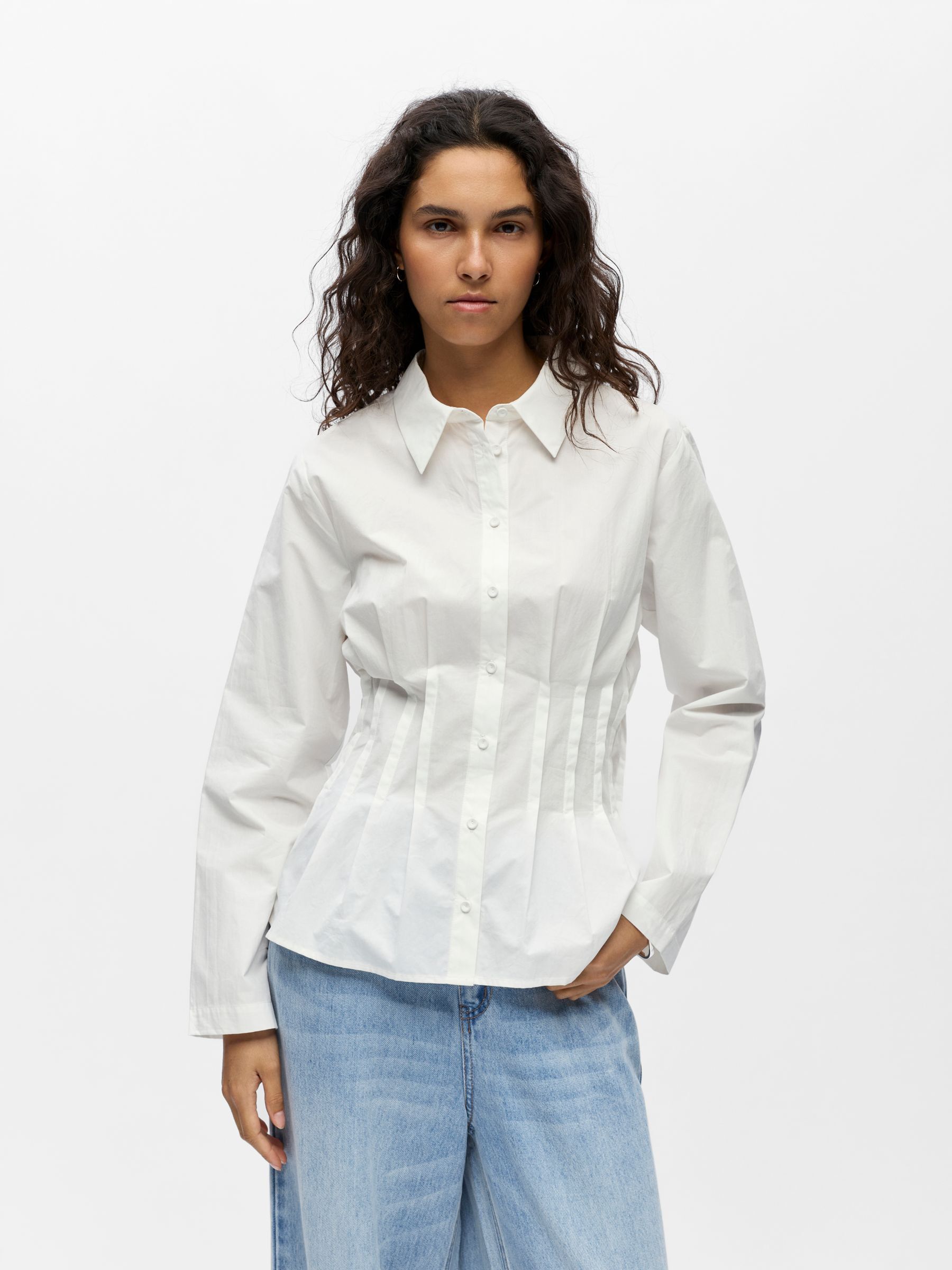 Chemise, OBJECT