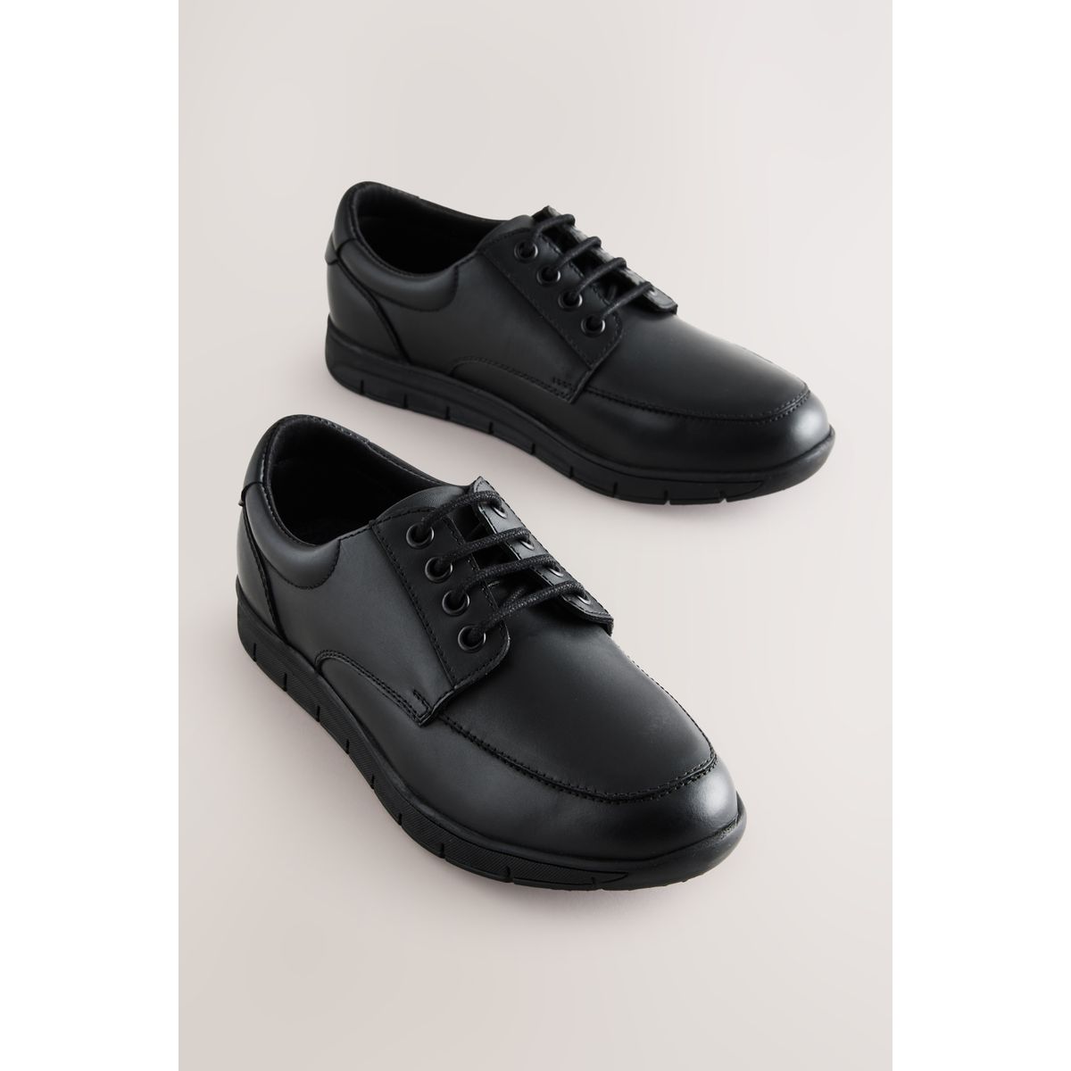 Chaussures en cuir à lacets pour l’école, NEXT