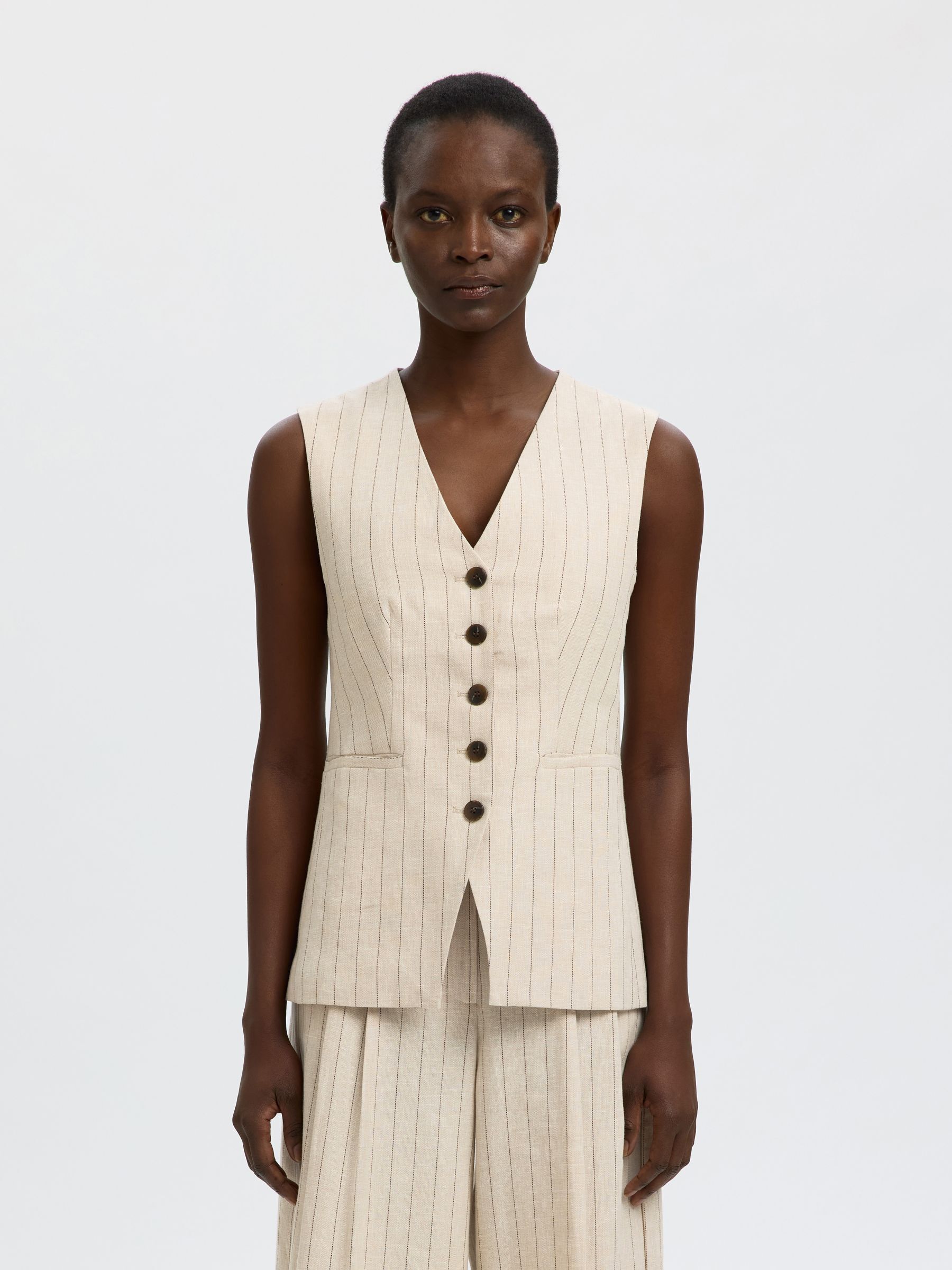 Gilet Sans Manches, SELECTED