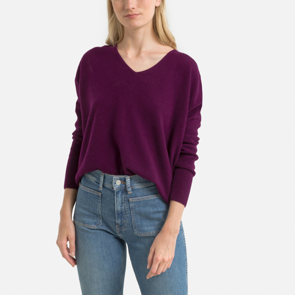 Image of Arnito Blueberry Jumper in Merino Wool with V-Neck