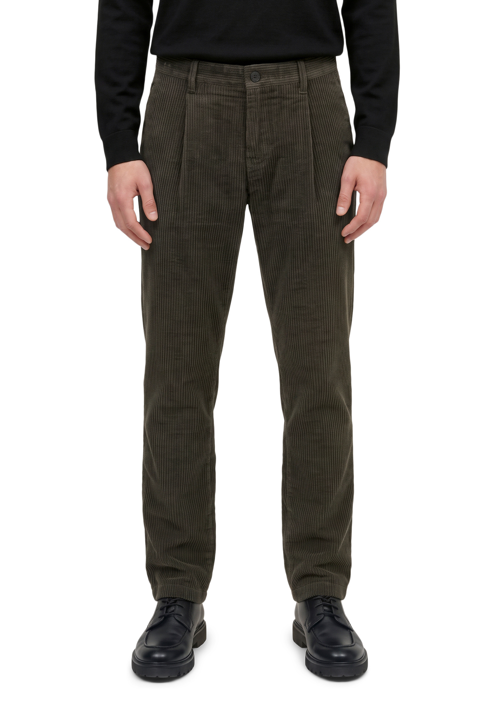 Pantalon en velours côtelé modèle Osby, à plis et coupe fuselée en pur coton biologique, MARC O'POLO
