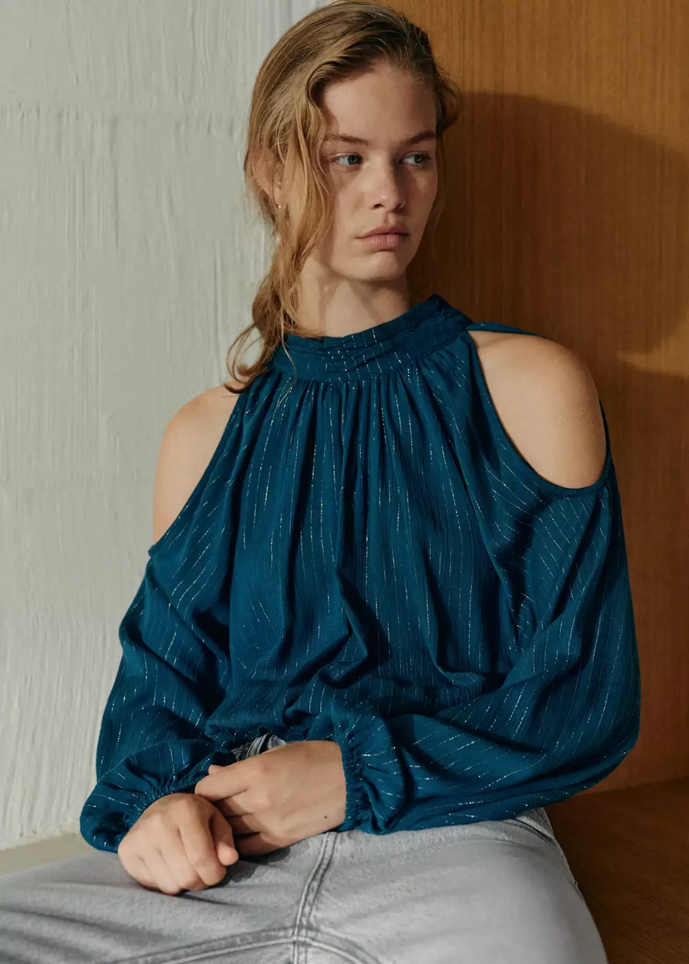 Blouse dos nu en fil métallisé, MANGO TEEN