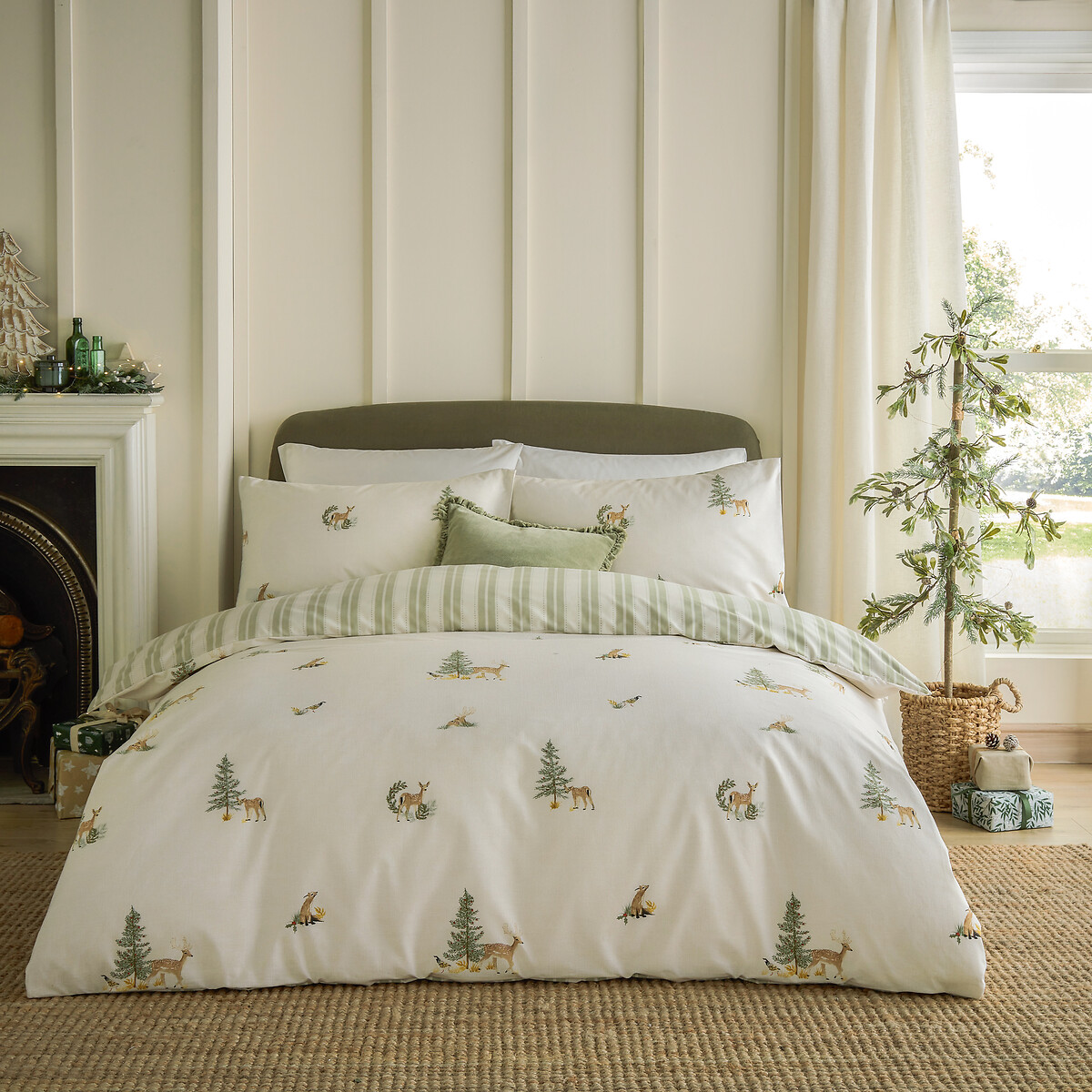 Charlecote Printed 100% Cotton Duvet Cover and Pillowcase Set, WYLDER