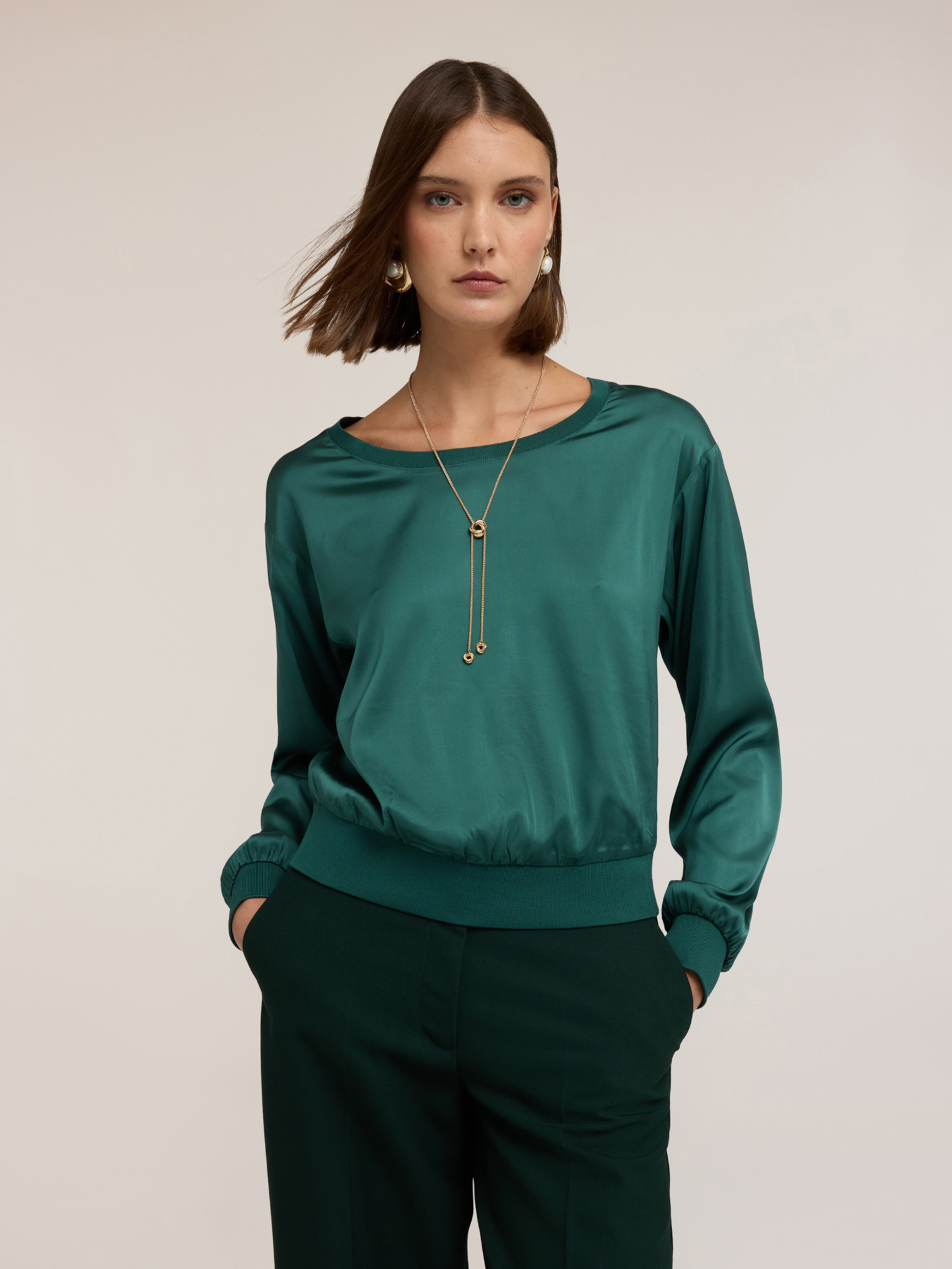 Blouse en crêpe de Chine avec coupe boxy, MOTIVI