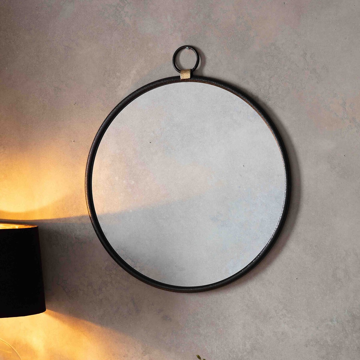 61cm Bayles Hanging Loop Round Mirror, ÉDITÉ