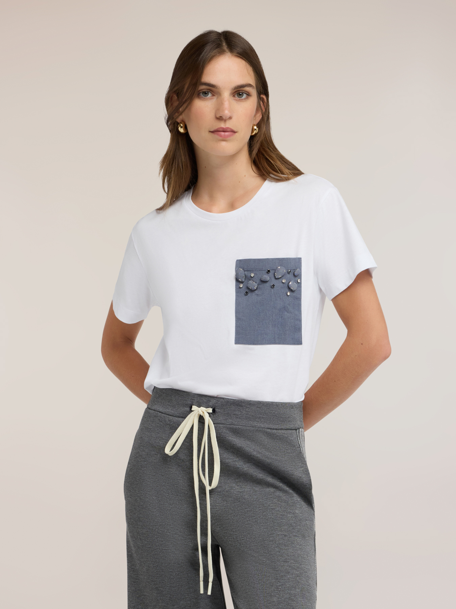 T-shirt avec poche ornée de pierres et strass, MOTIVI