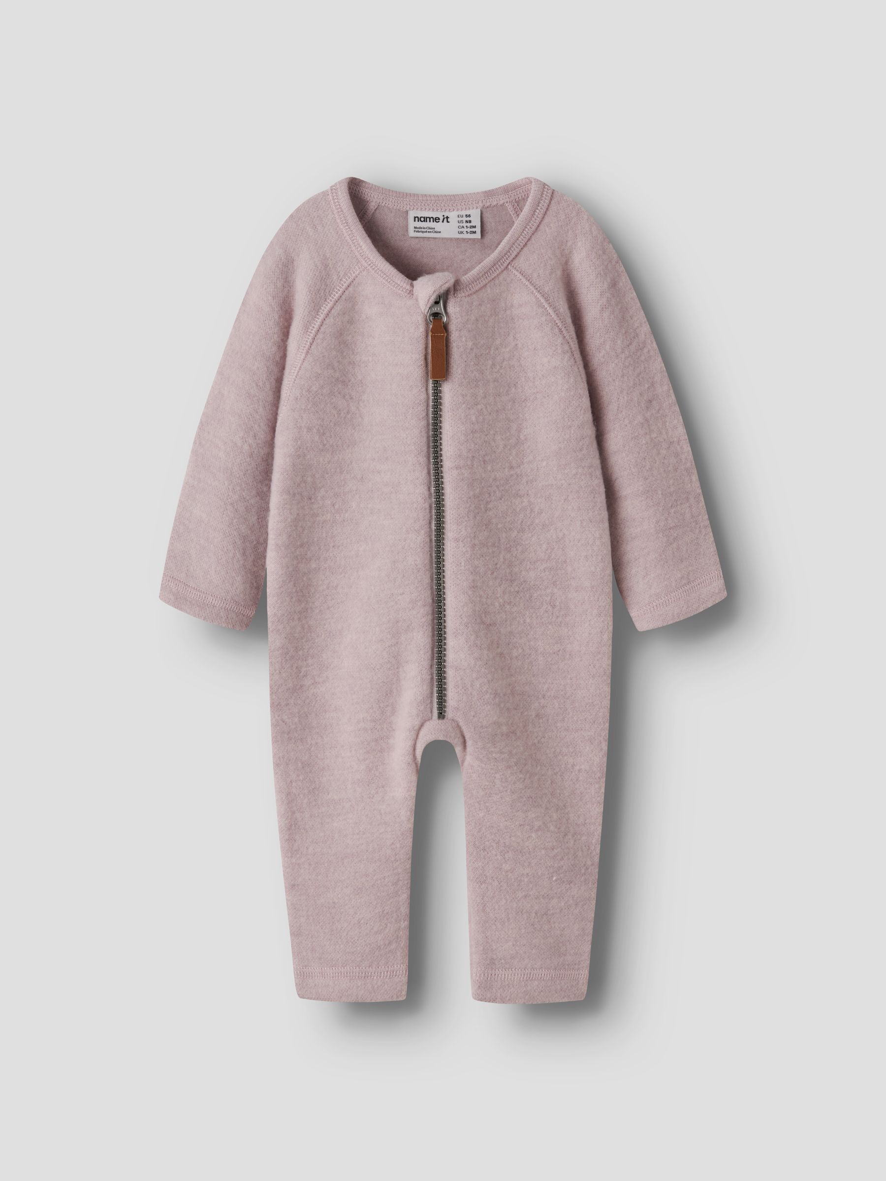 Pyjama Sans Pieds, NAME IT