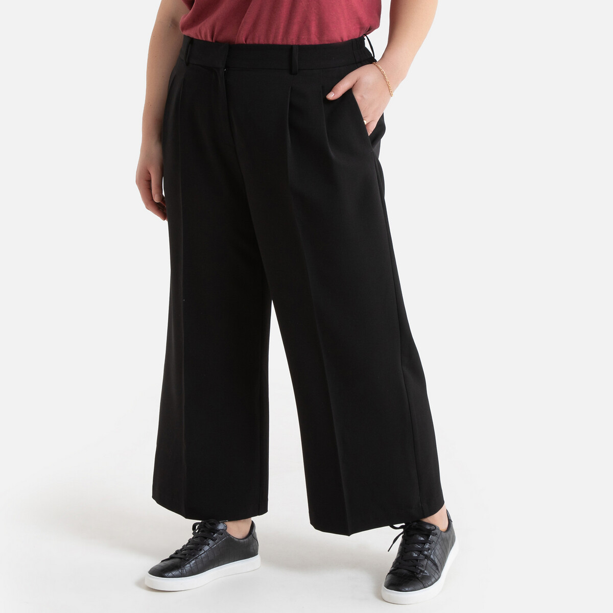 wide leg ankle trousers