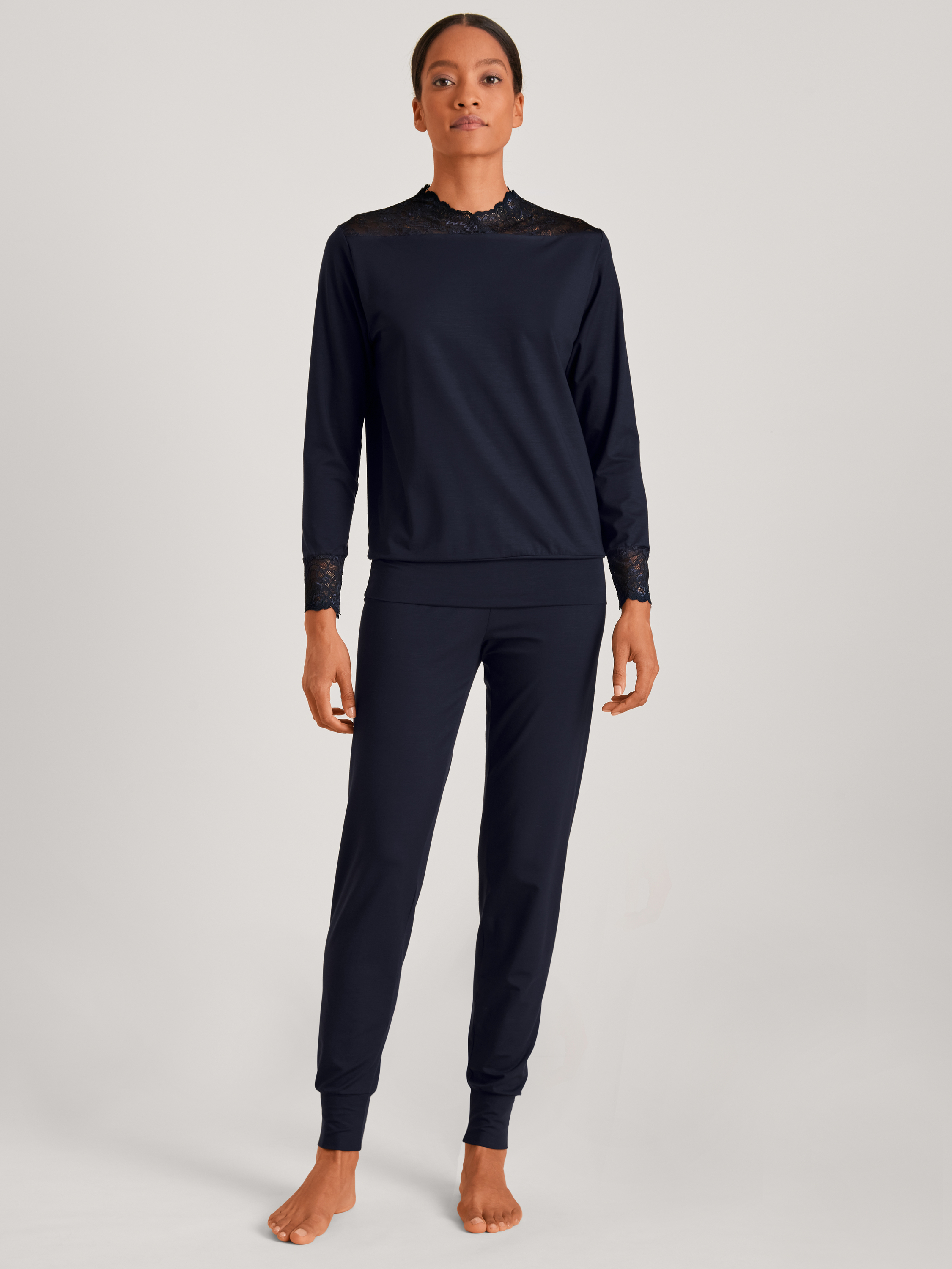 Pyjama avec bords élastiques manches longues Modal ELEGANT DREAMS, CALIDA