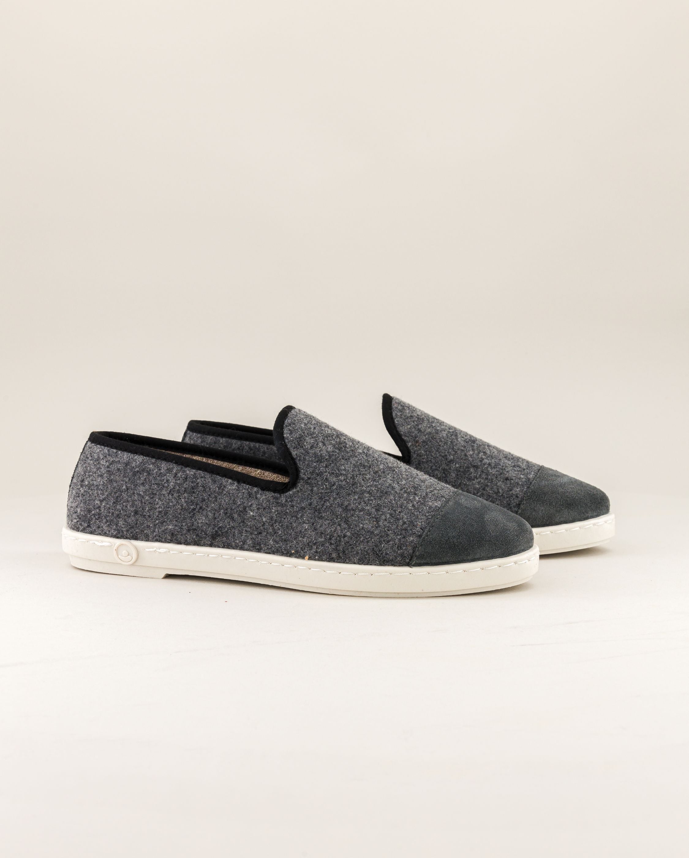 Chaussons en laine recyclée, ANGARDE