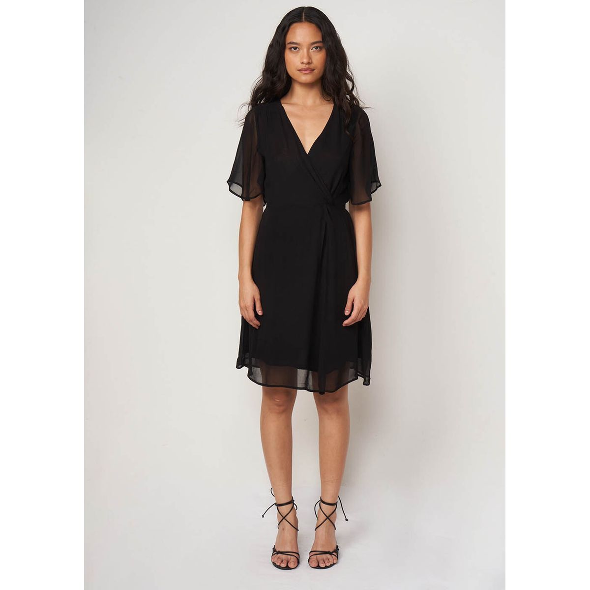 Robe noire best sale sud express