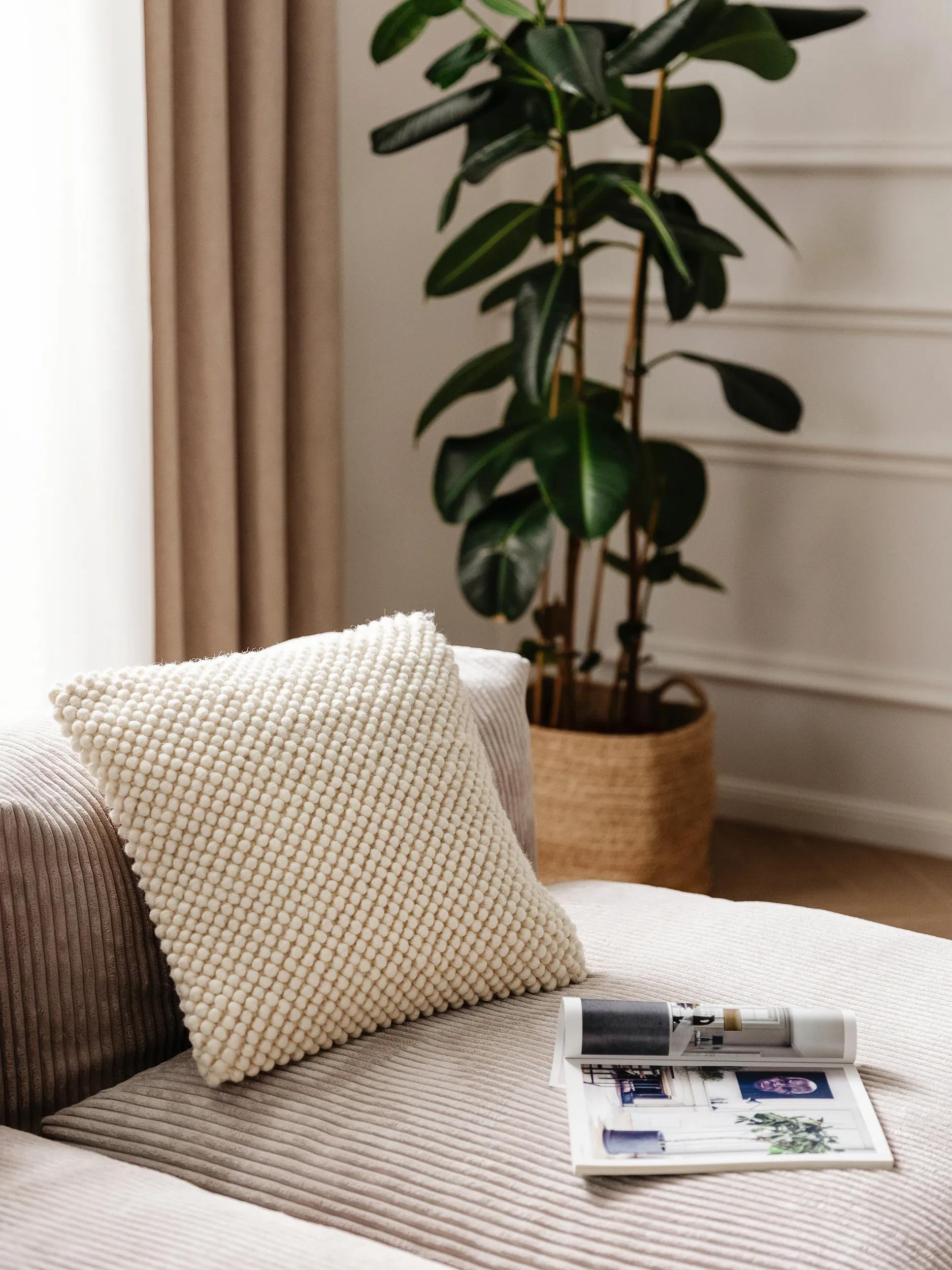 Housse de coussin fait main BEADS, BENUTA 