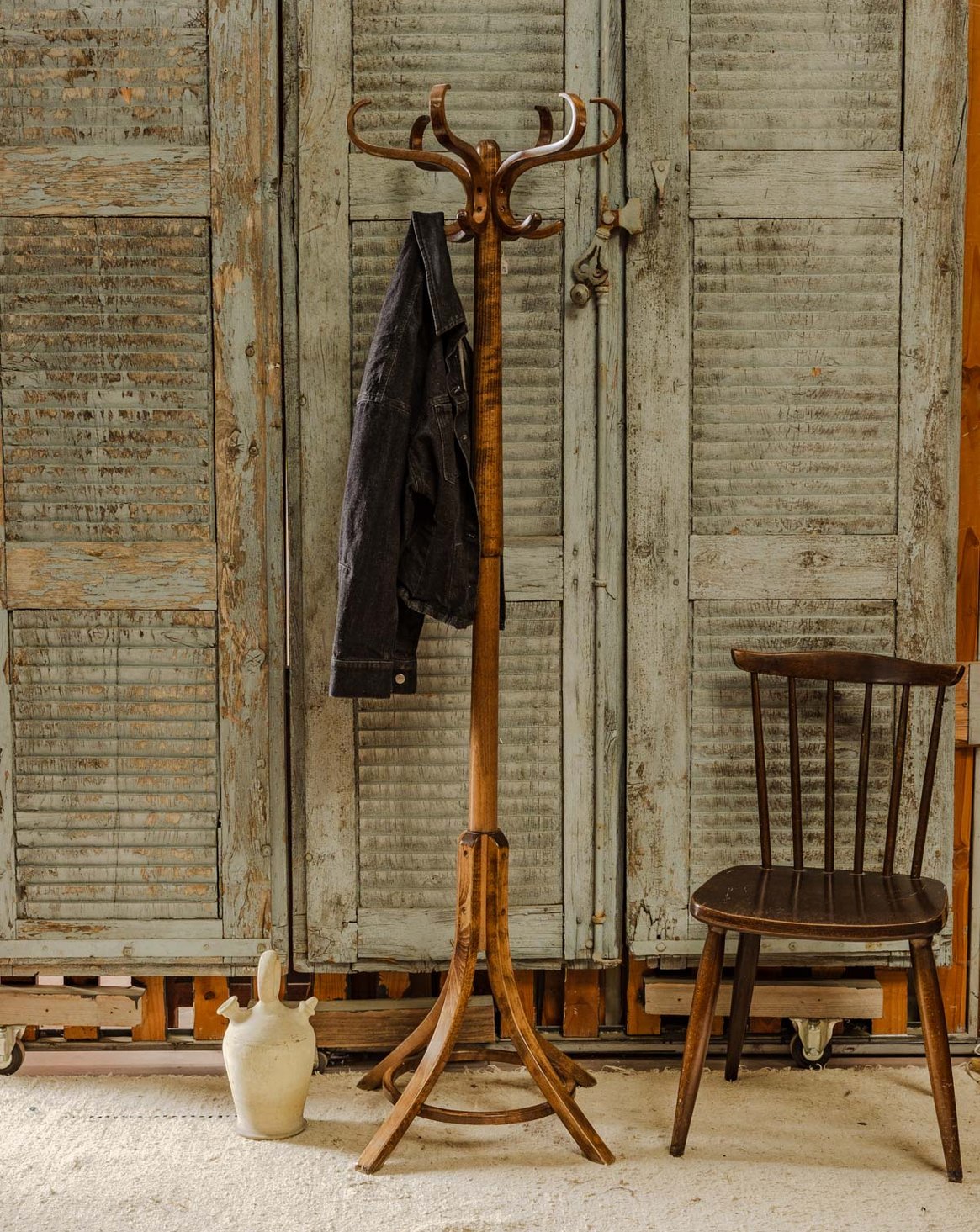 Porte-manteau en bois Max N°458 - Bon état, DEBONGOUT