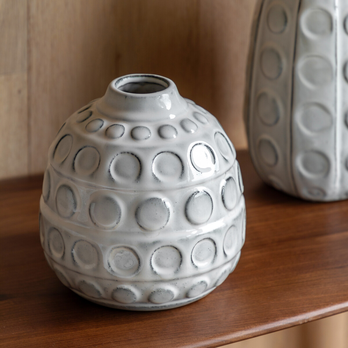 Kusama 18cm Dotted Ceramic Vase, ÉDITÉ