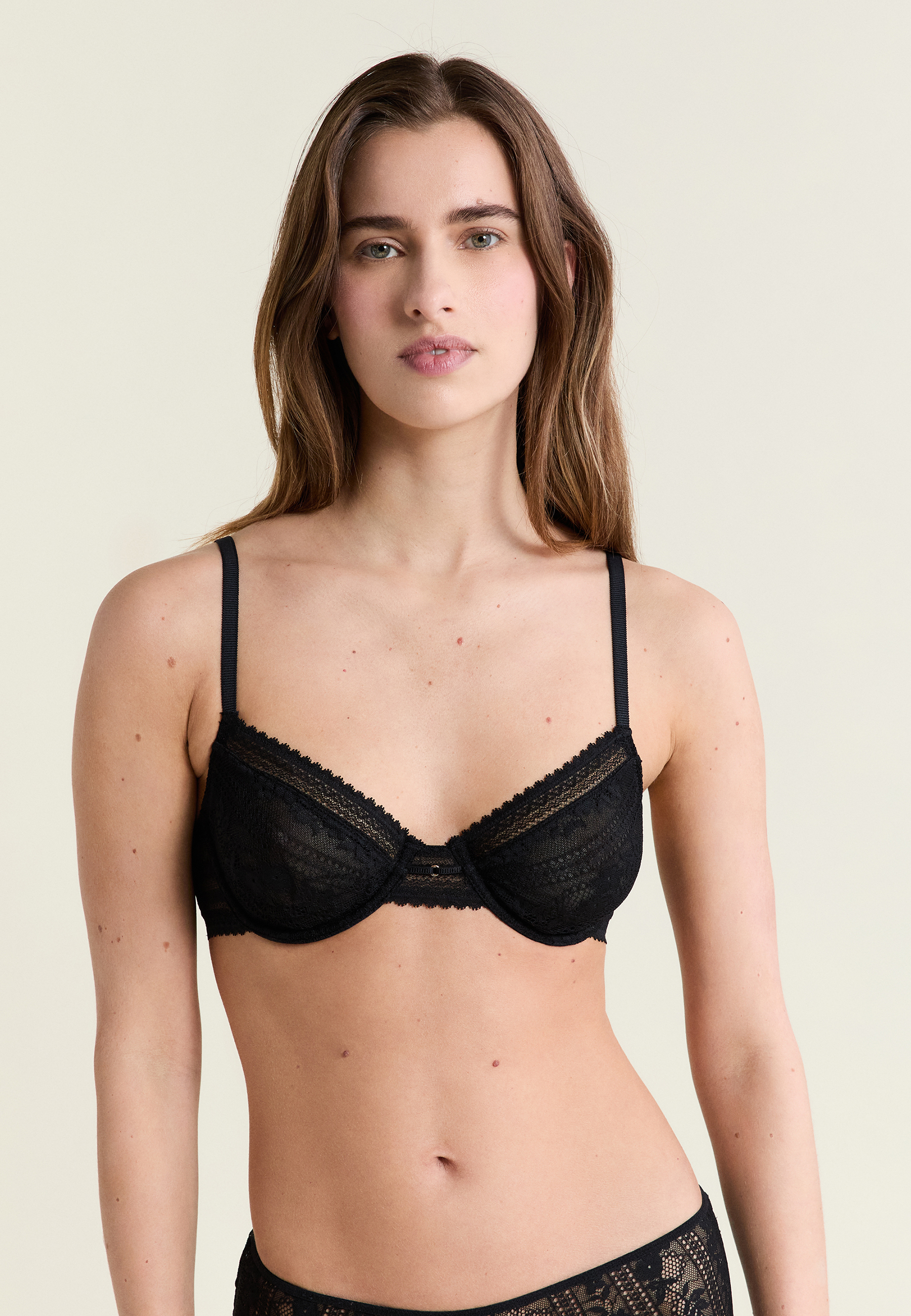 Soutien-gorge en dentelle avec bijou doré AURA, ETAM