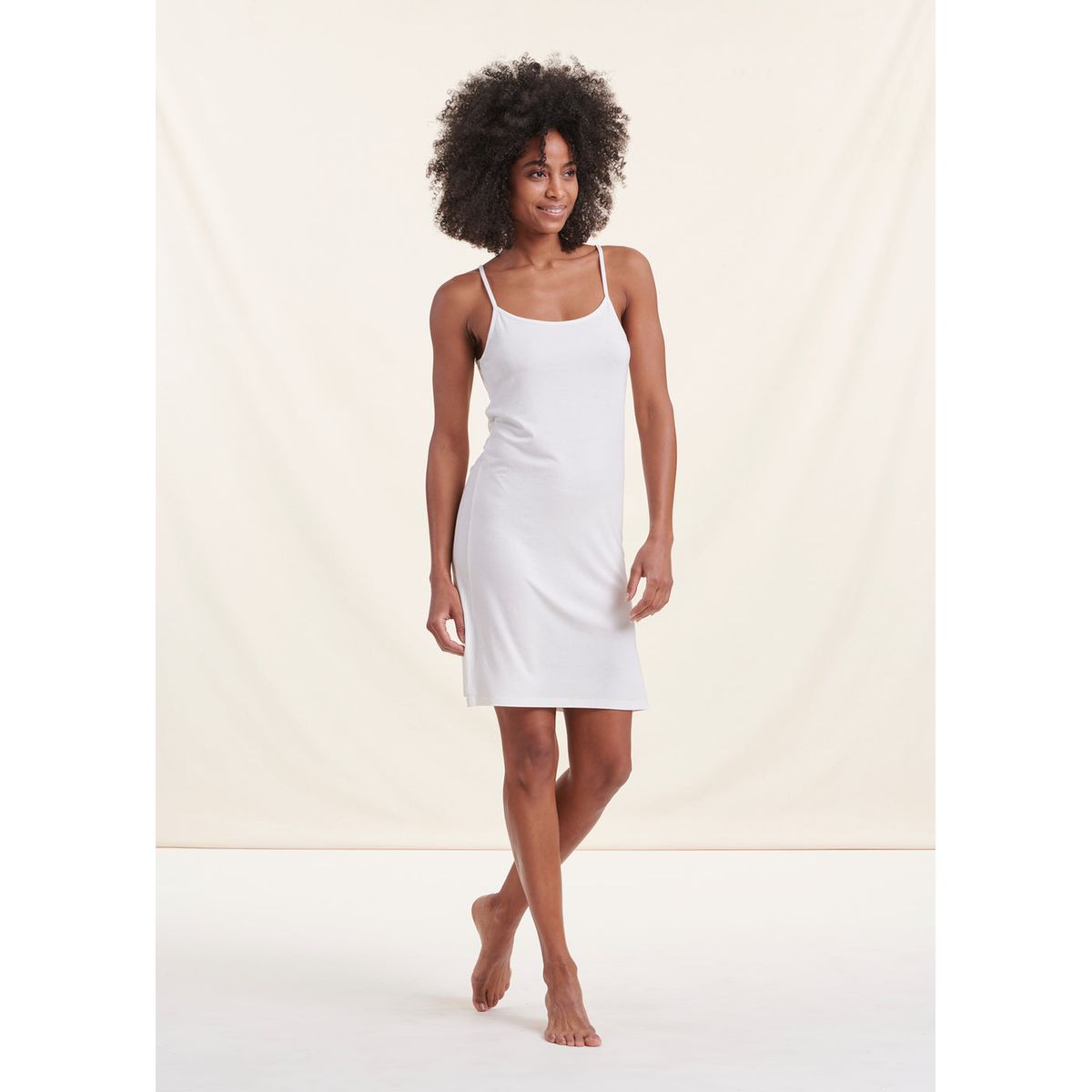 Fond de outlet robe antistatique etam