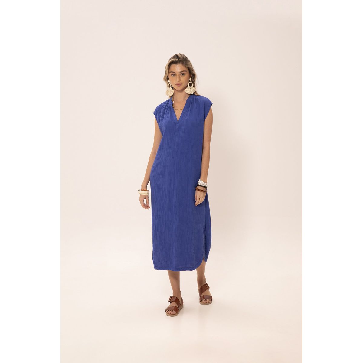 Robe longue sans manche en gaze de coton masha petra bleu profond