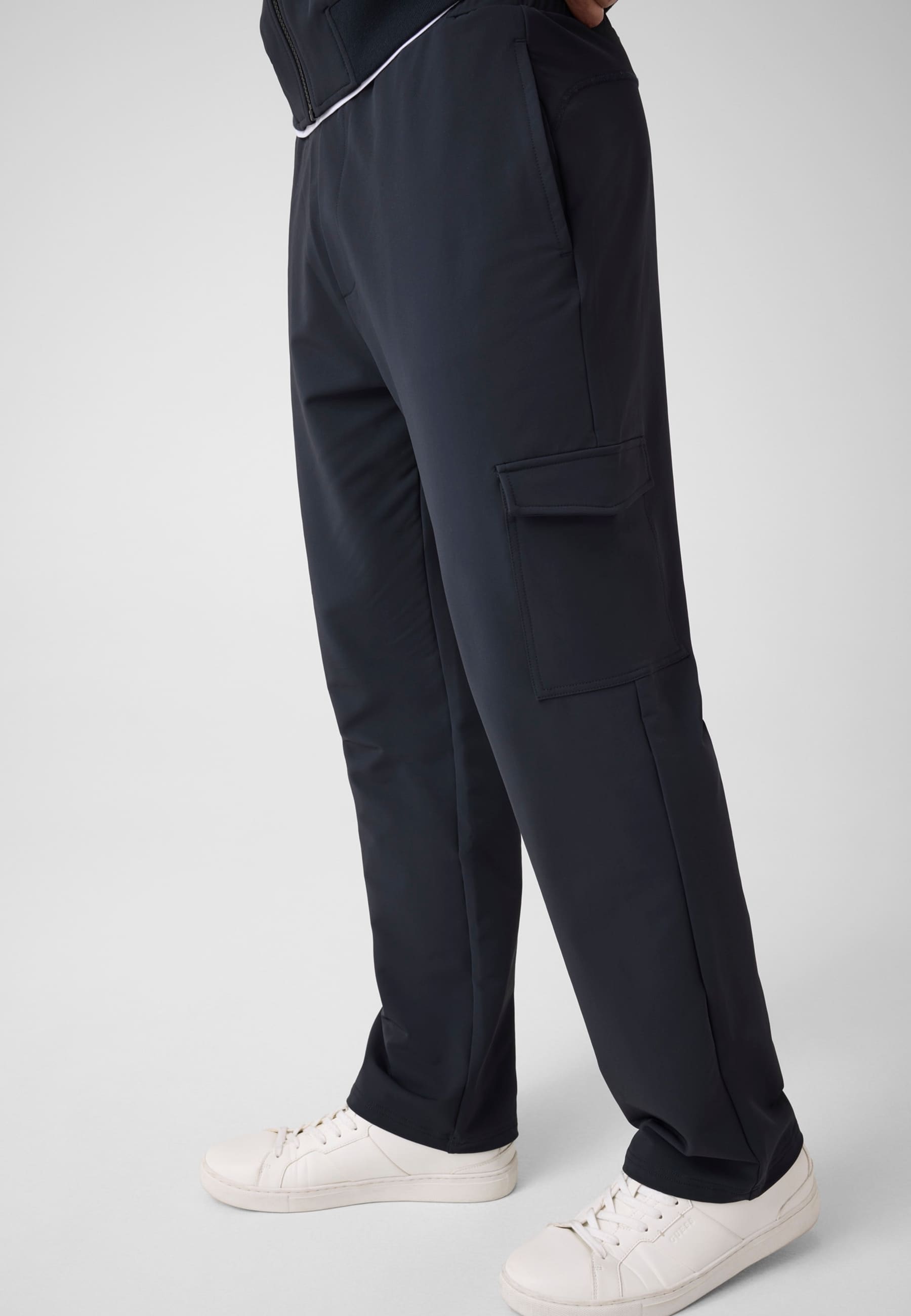 Pantalon Cargo En Nylon, GUESS