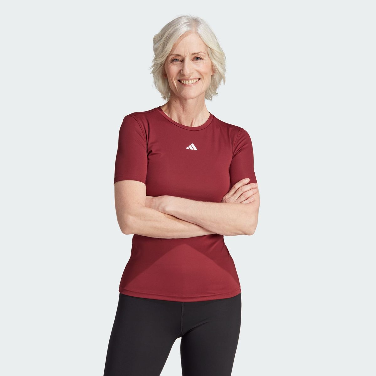 T shirt d entra nement techfit shadow red white Adidas