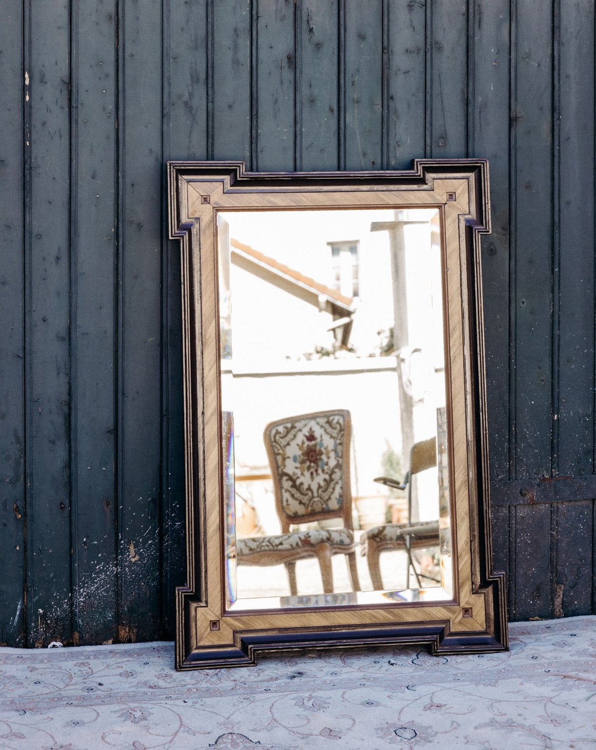 Miroir au cadre en bois sculpté Igor N°1127 - Bon état, DEBONGOUT