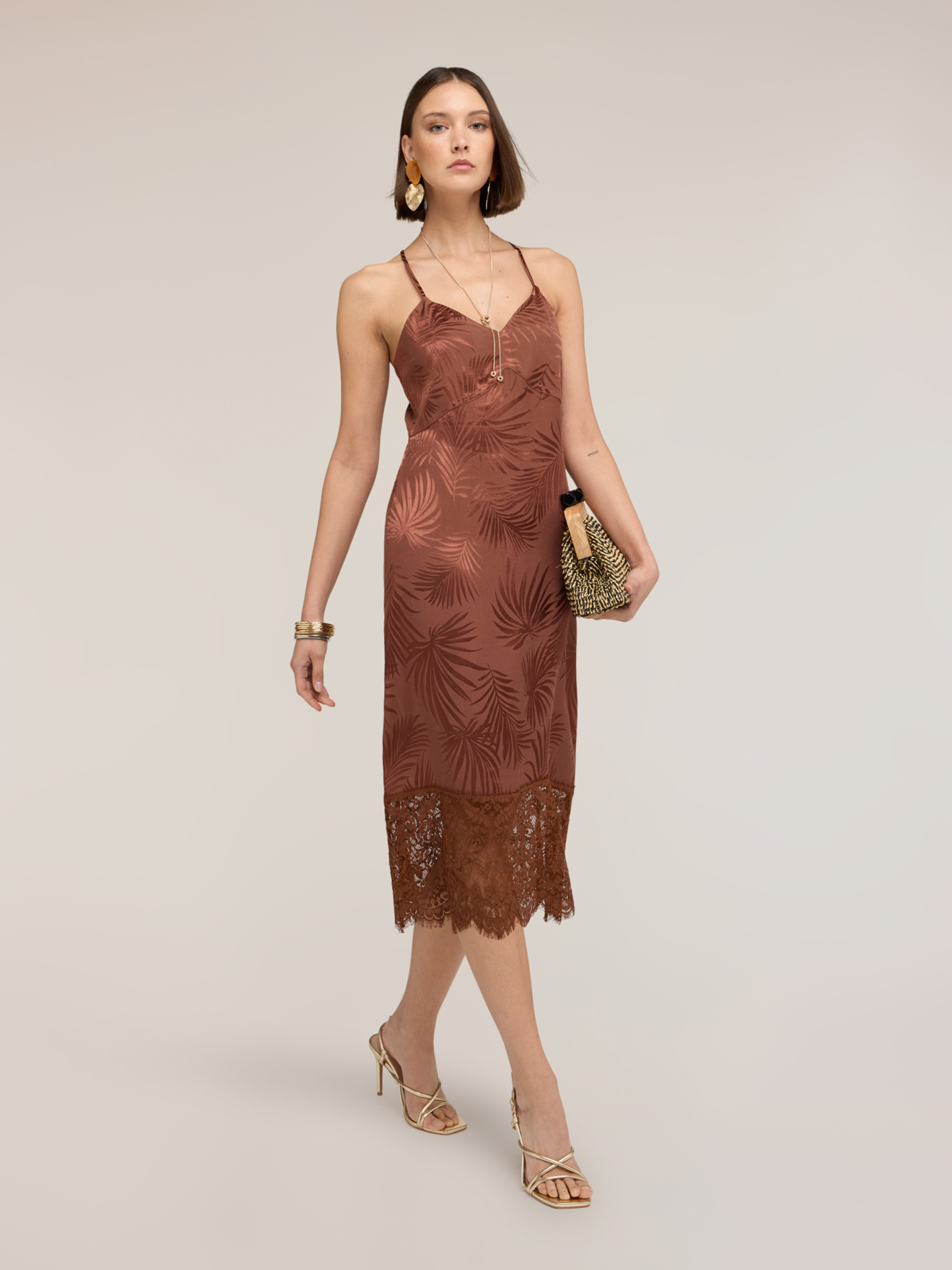 Robe fourreau en dentelle, MOTIVI