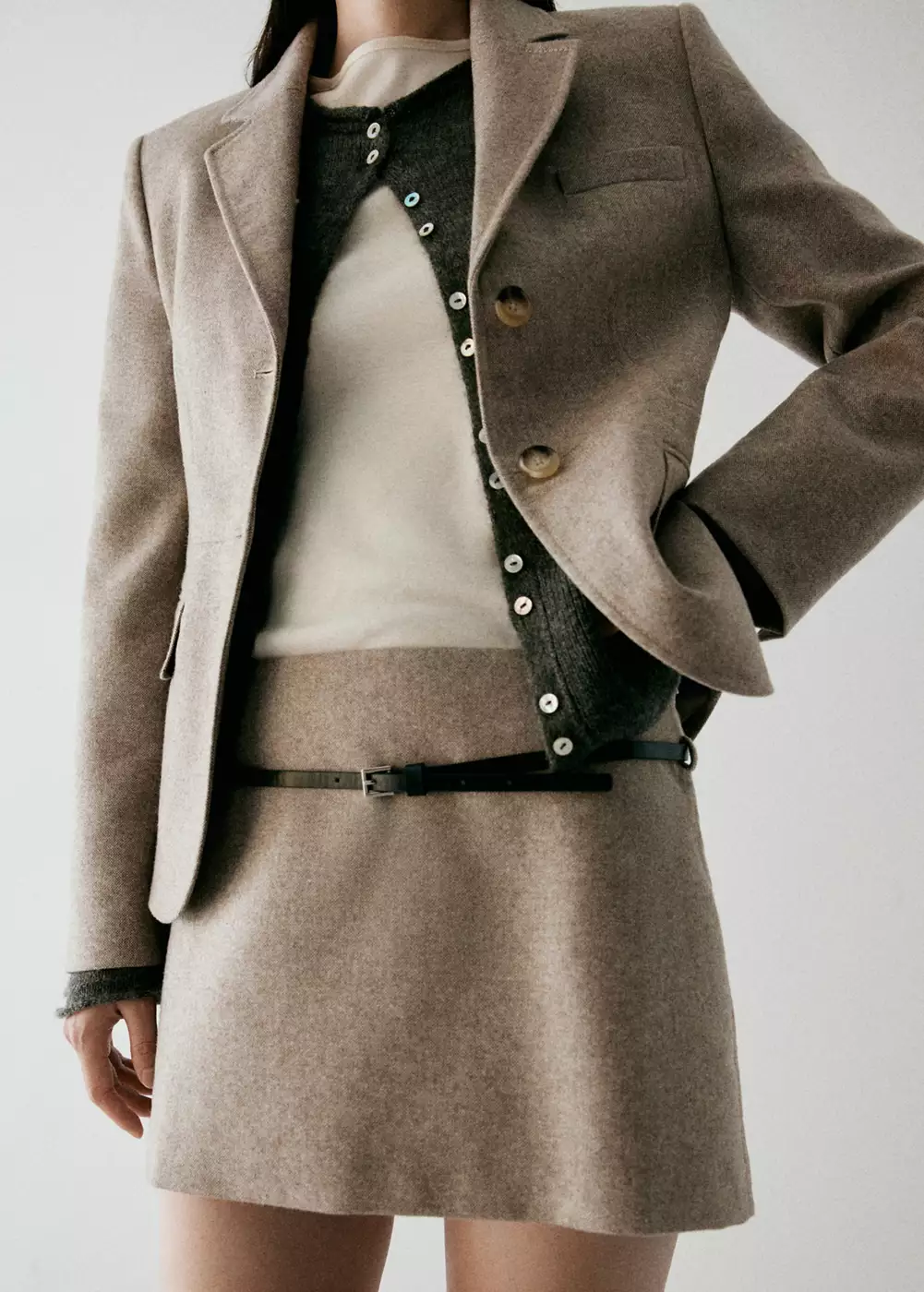 Jupe courte ceinture, MANGO