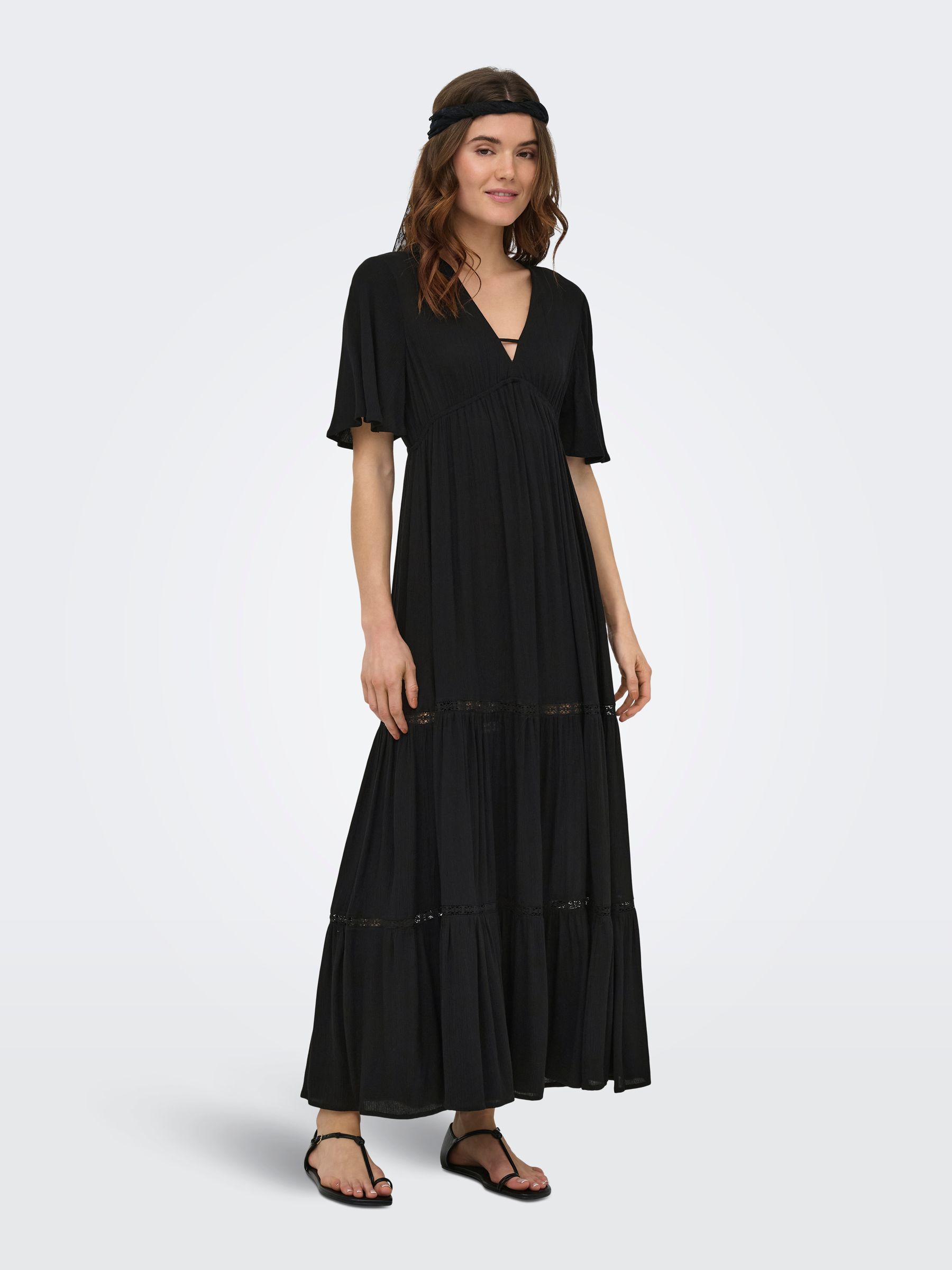 Robe, ONLY