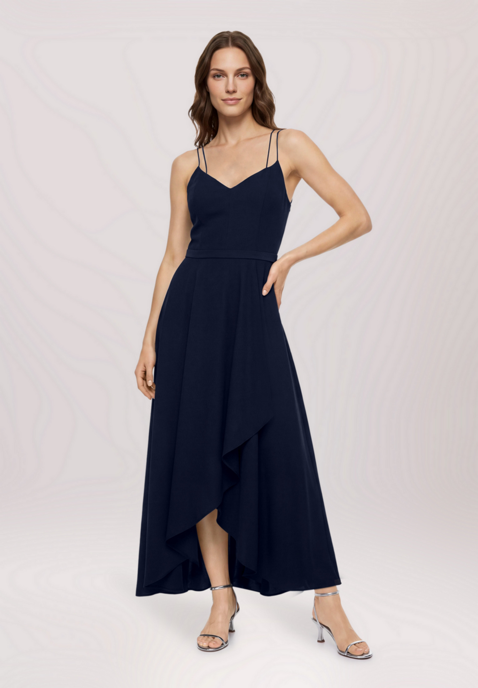 Robe de soirée à volant, VERA MONT