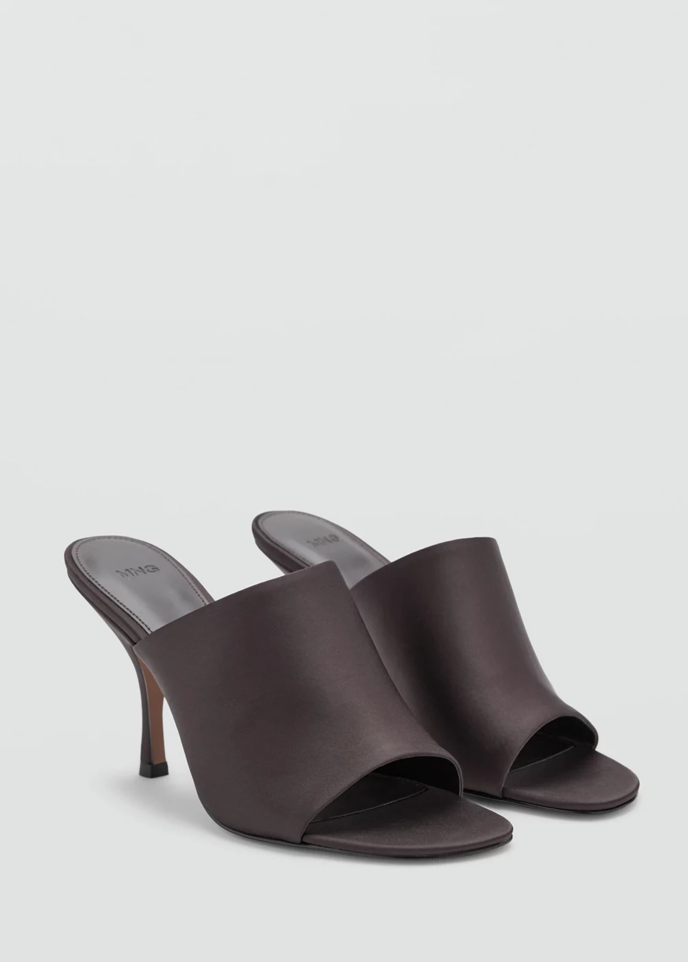 Sandales à talon avec large bride, MANGO