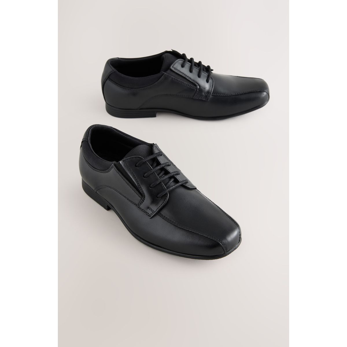 Chaussures d’école en cuir à lacets, NEXT