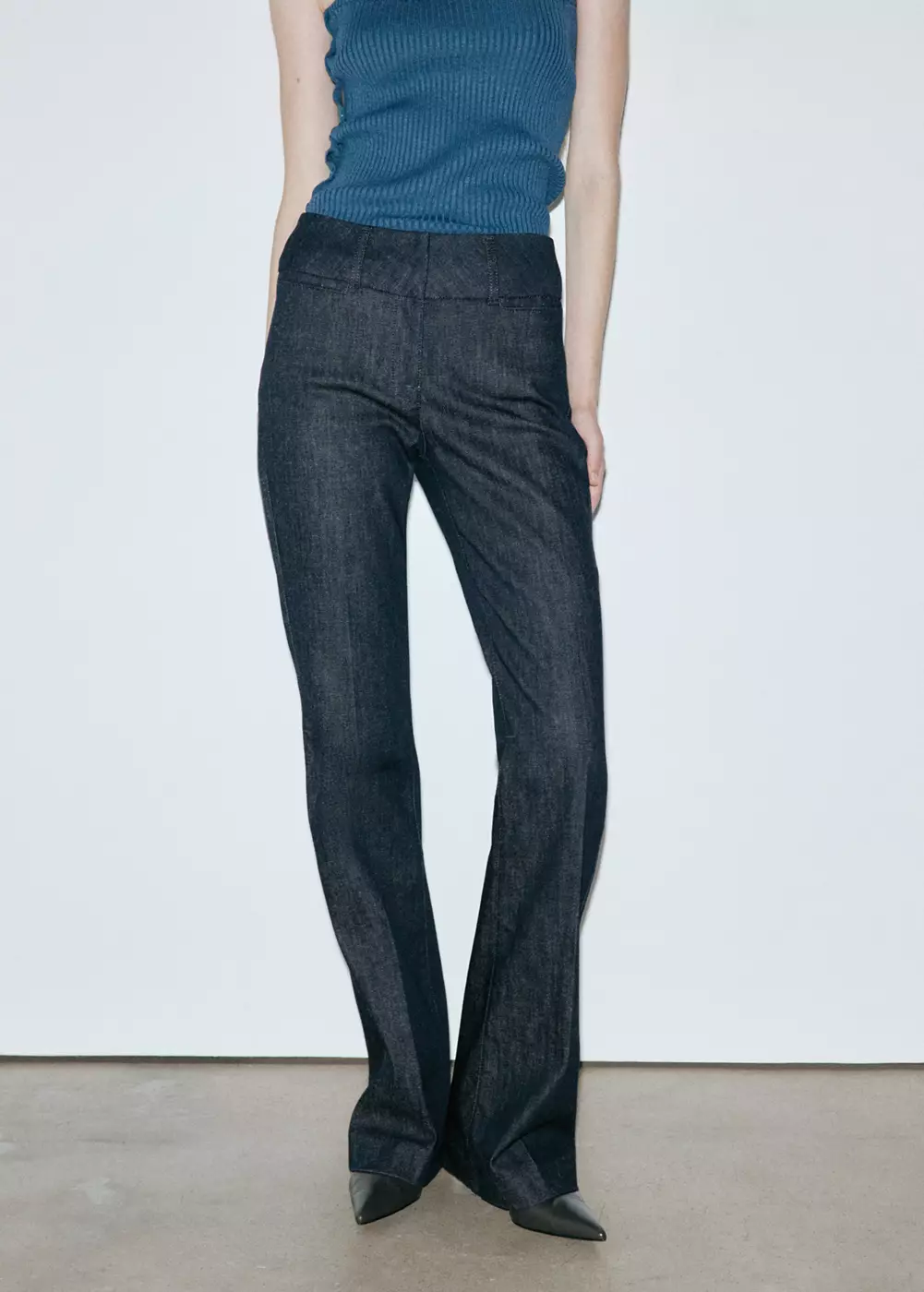 Jean flare taille mi-haute, MANGO