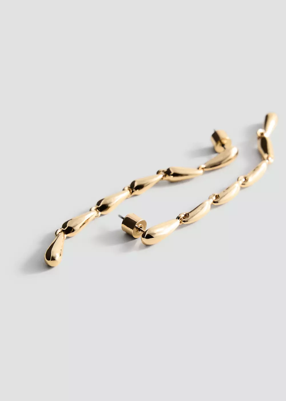 Boucles d’oreilles pendantes gouttes, MANGO