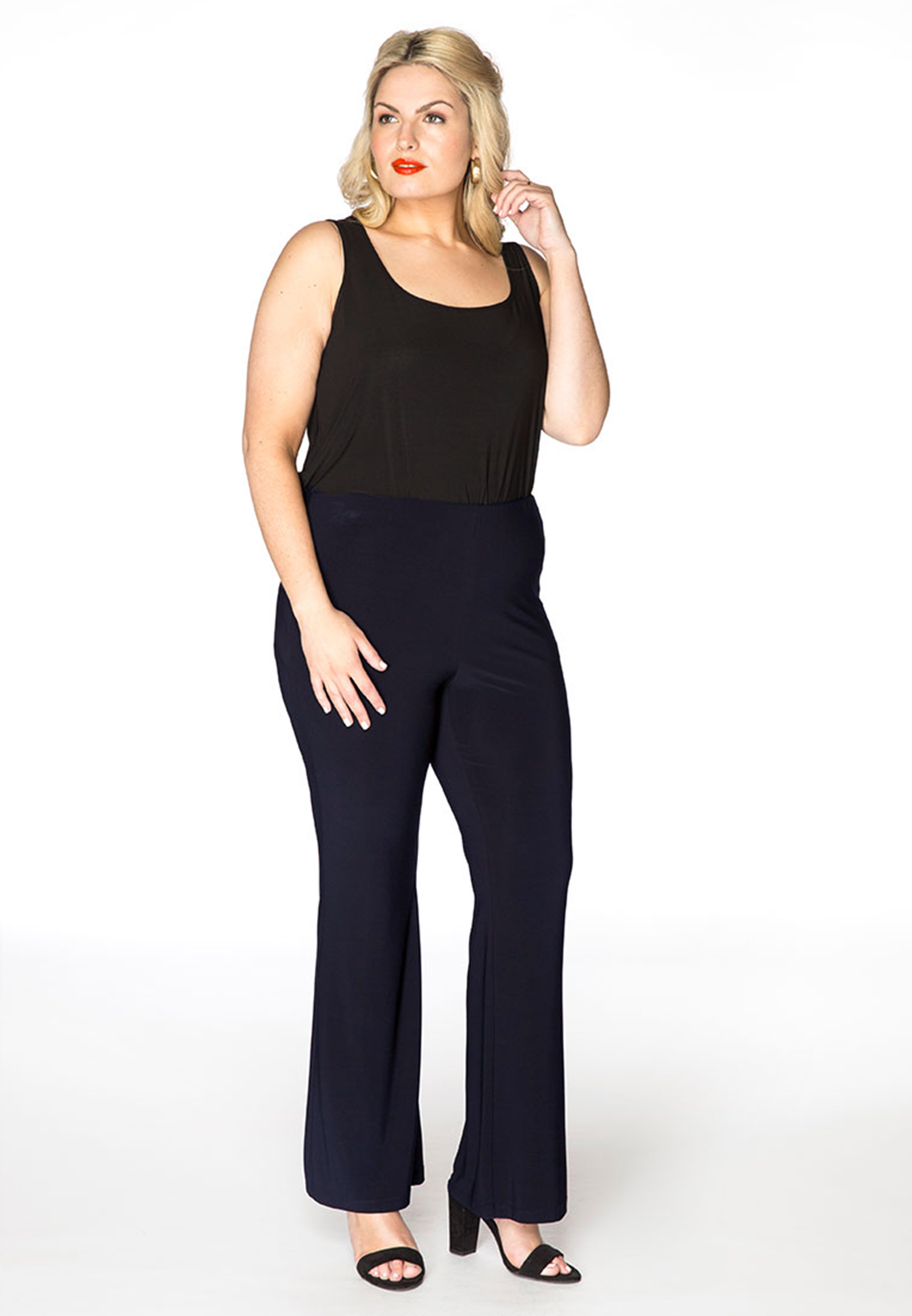 Pantalon bootcut, YOEK