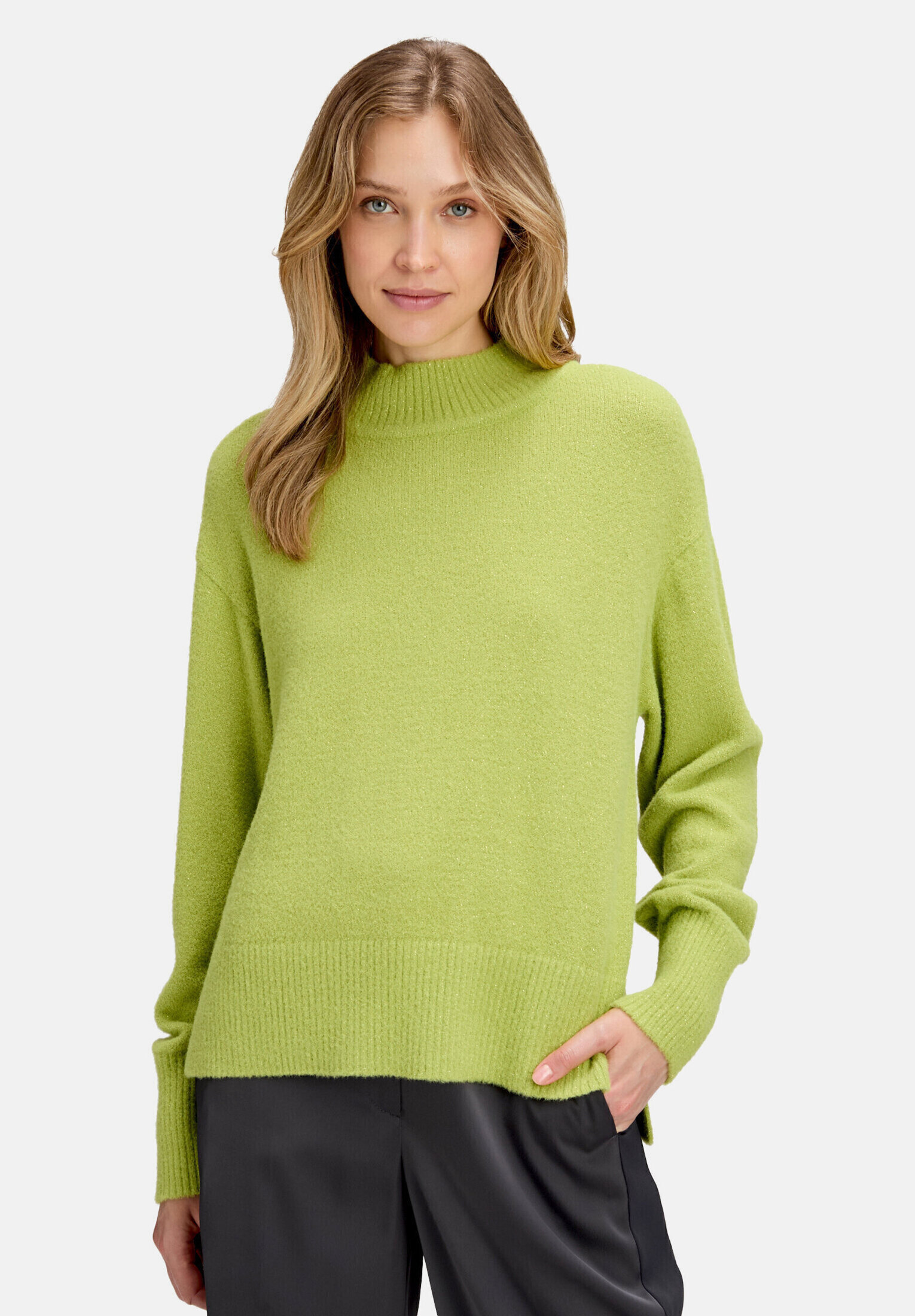 Pull-over en maille à fils de fil textile, BETTY BARCLAY